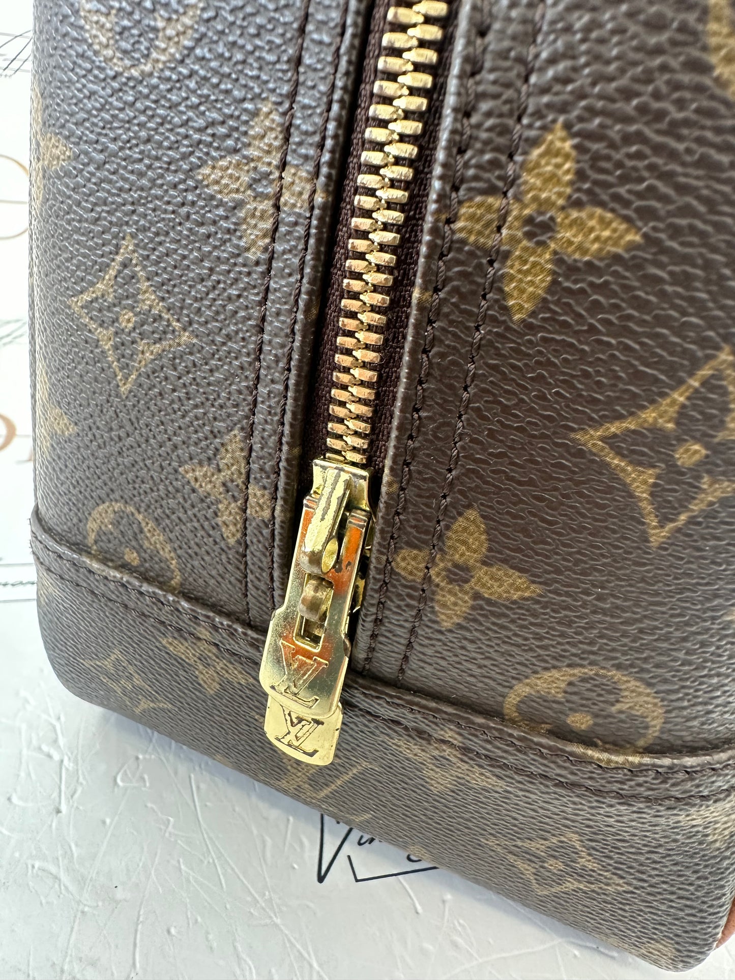 017746 - Louis Vuitton Deauville