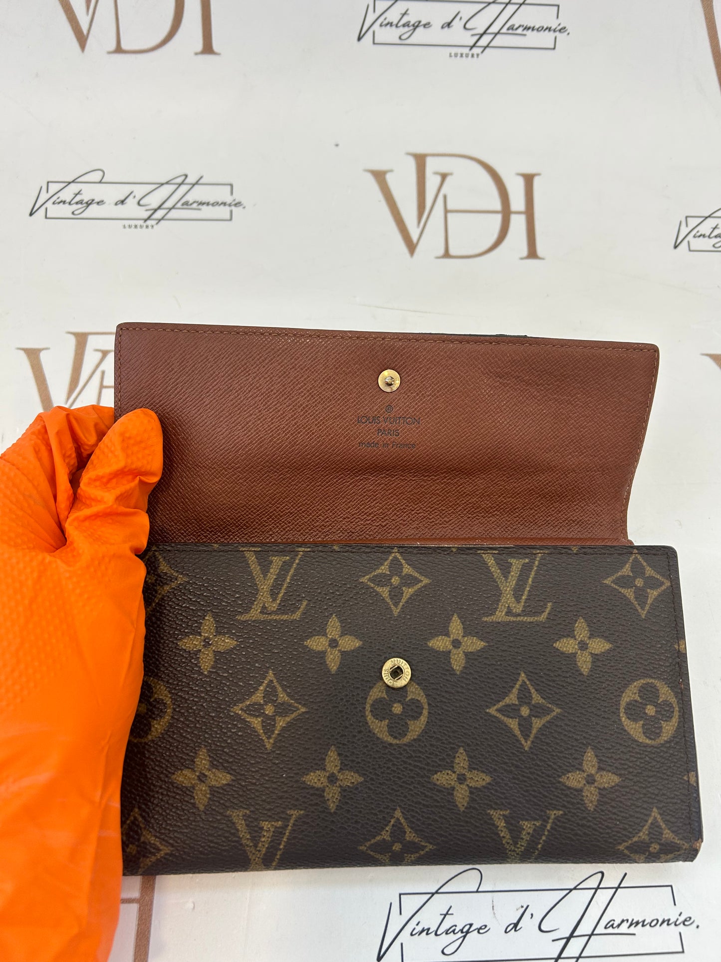 LV Wallet 017337