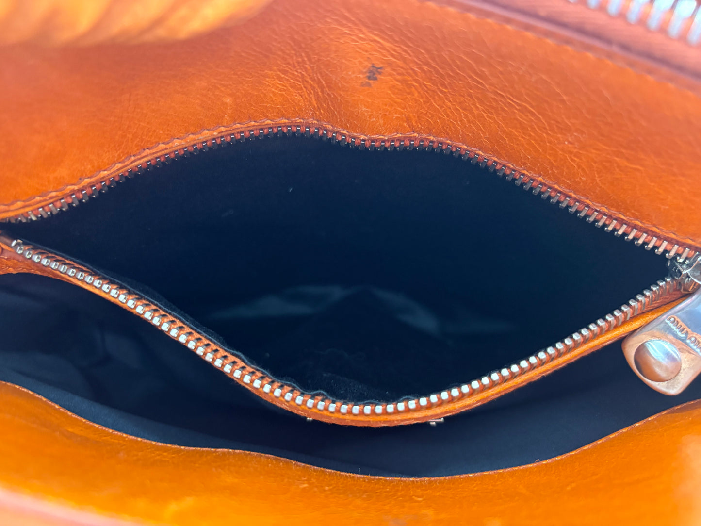 384310 - Miu Miu Orange