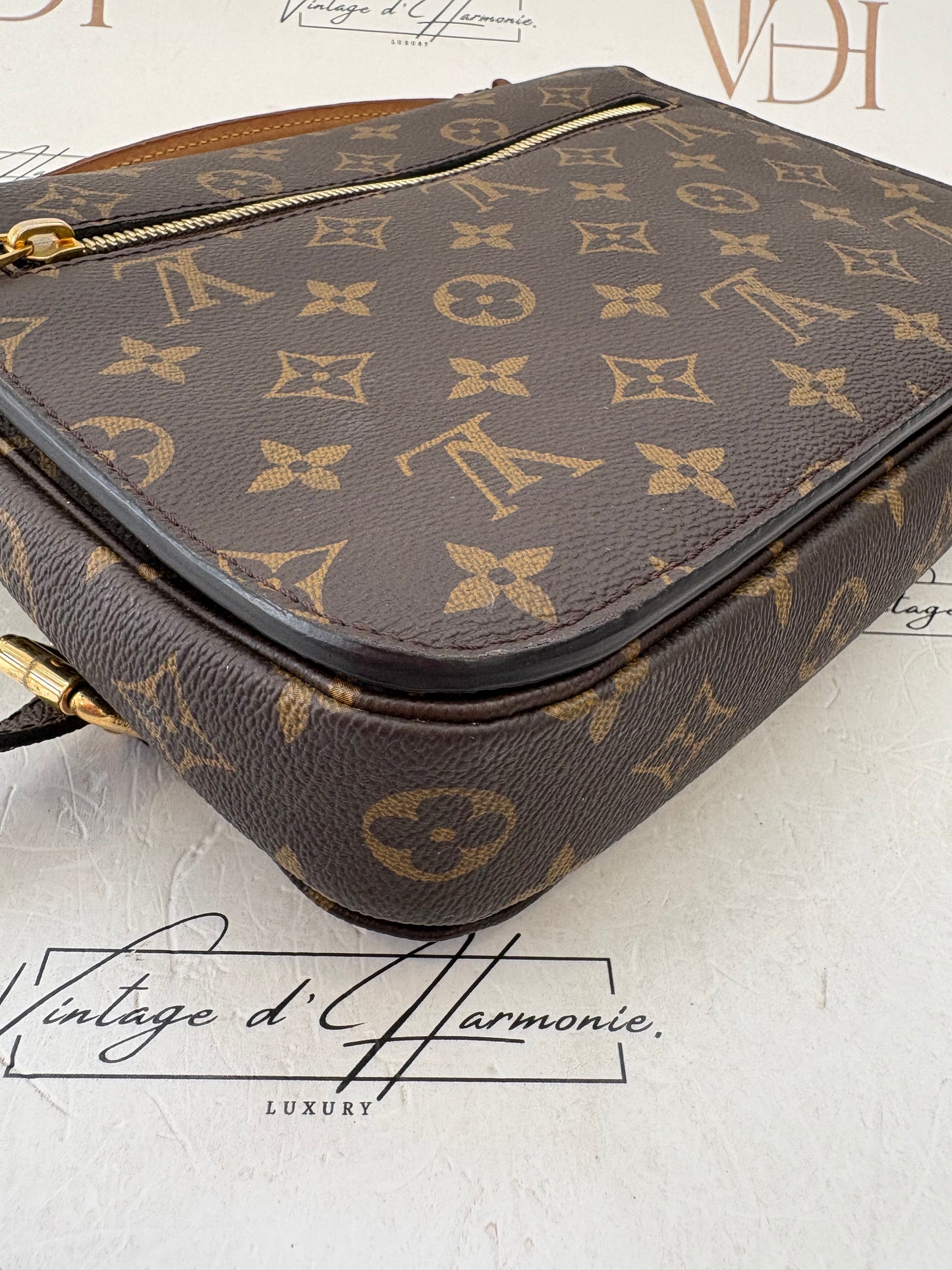 382831 - Louis Vuitton Metis