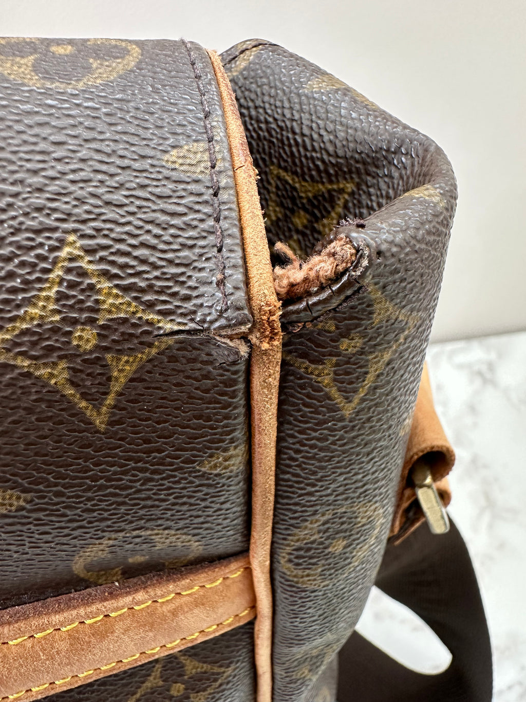 Louis Vuitton Abbesses