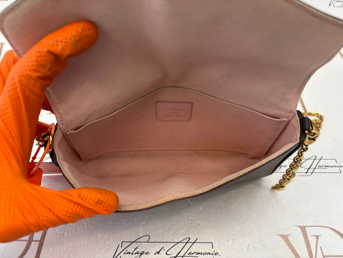 383753 - Louis Vuitton Felicie