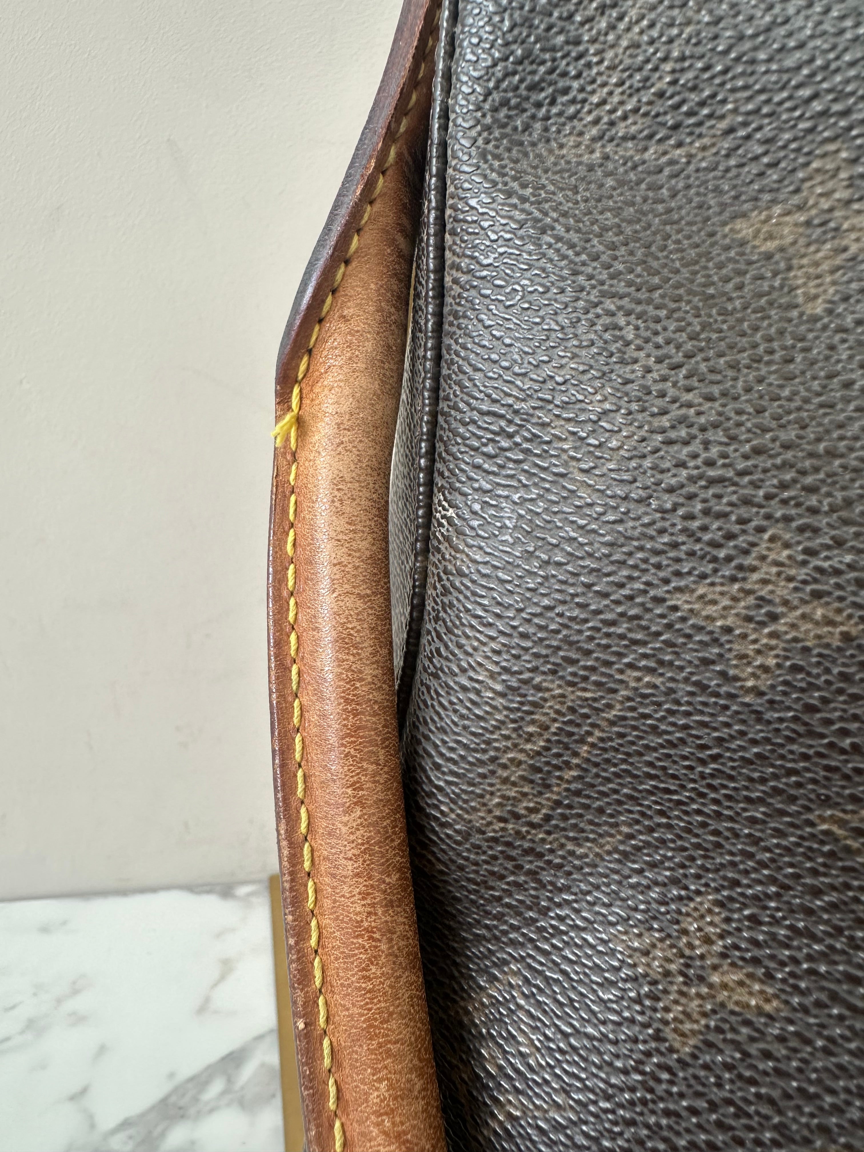 Louis Vuitton Looping GM