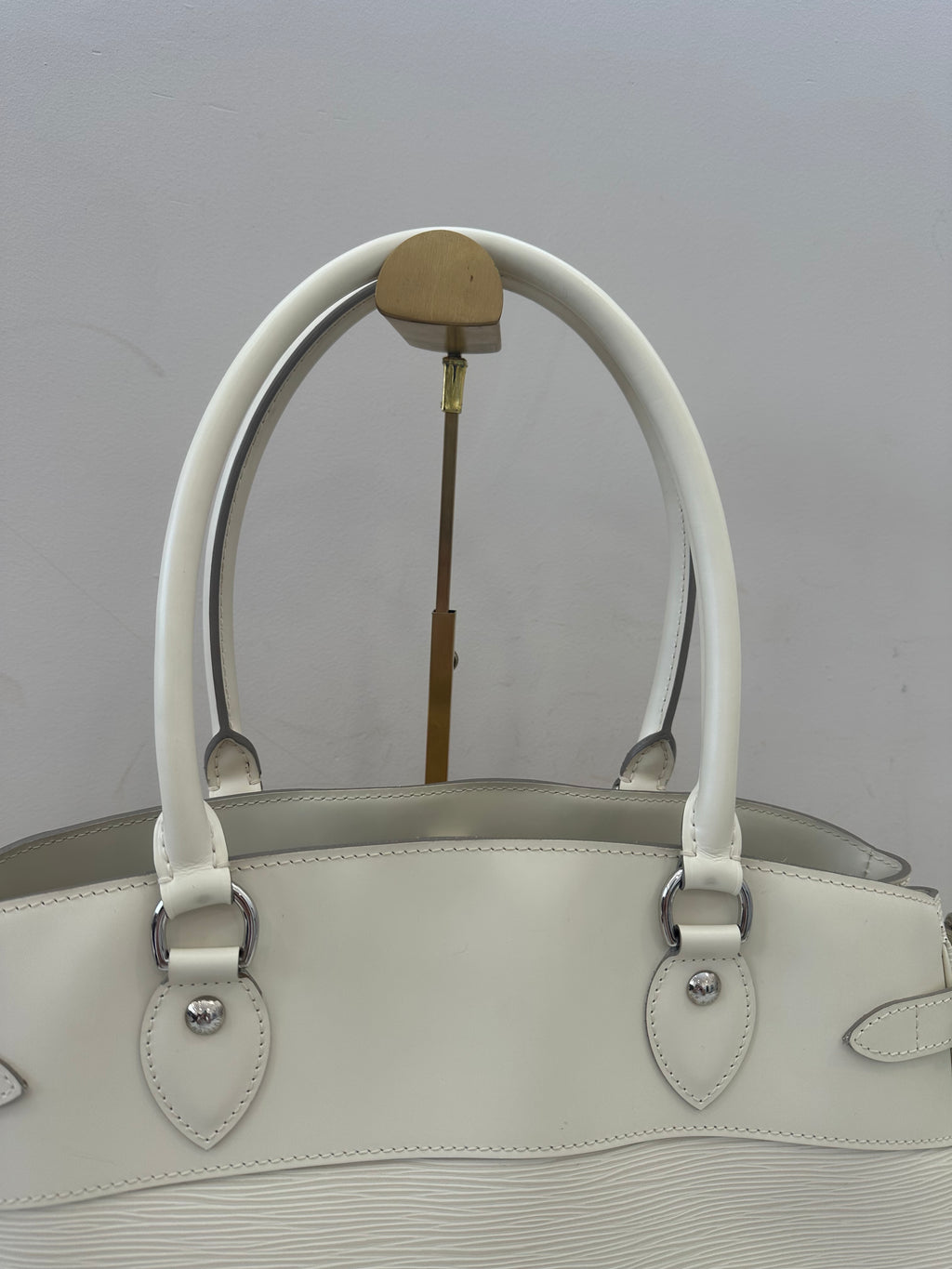 Louis Vuitton Epi Passy GM