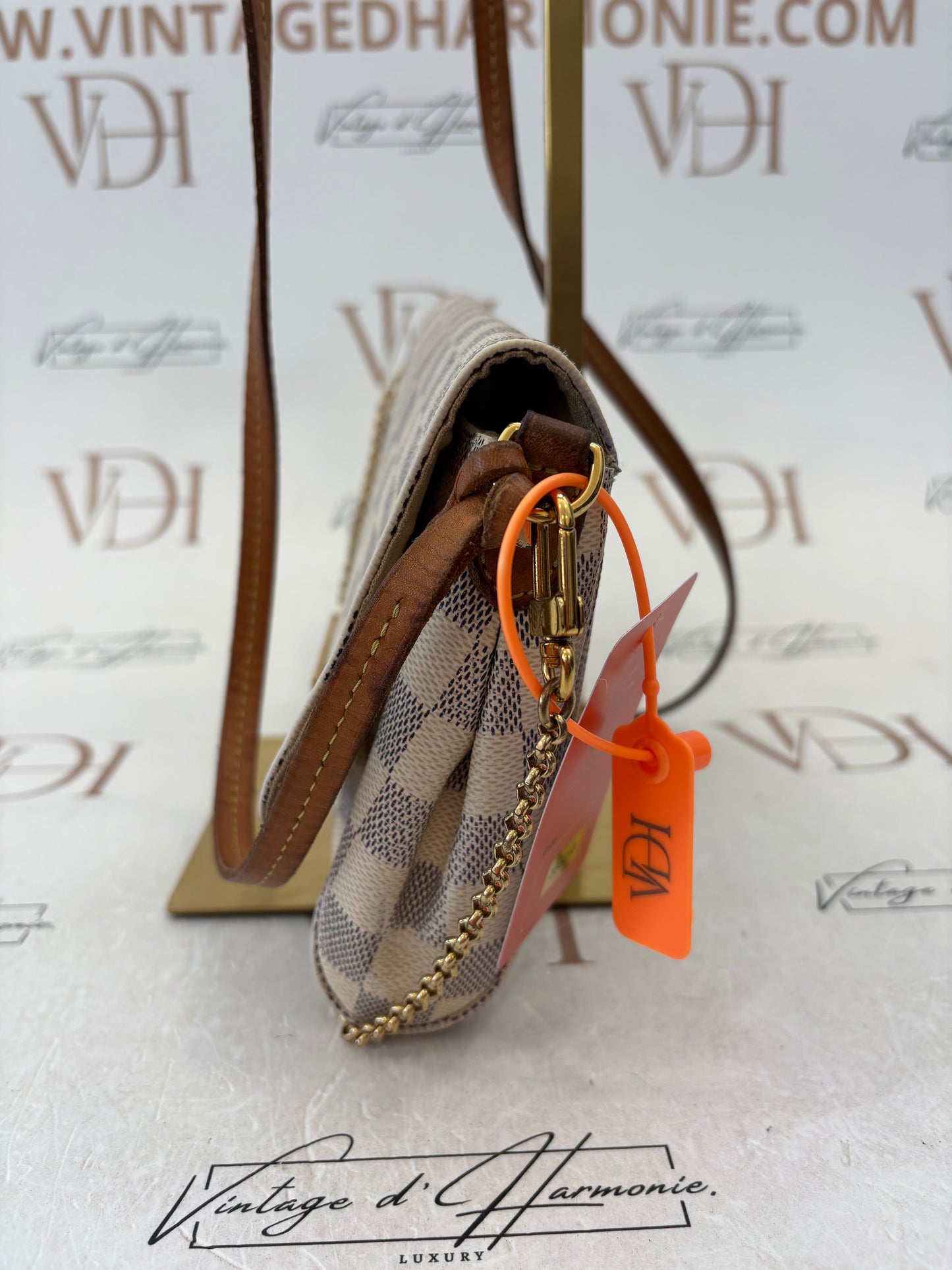 383613 - Louis Vuitton Favorite