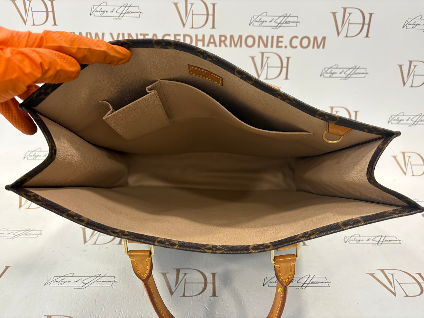 016955 - Louis Vuitton Sac Plat
