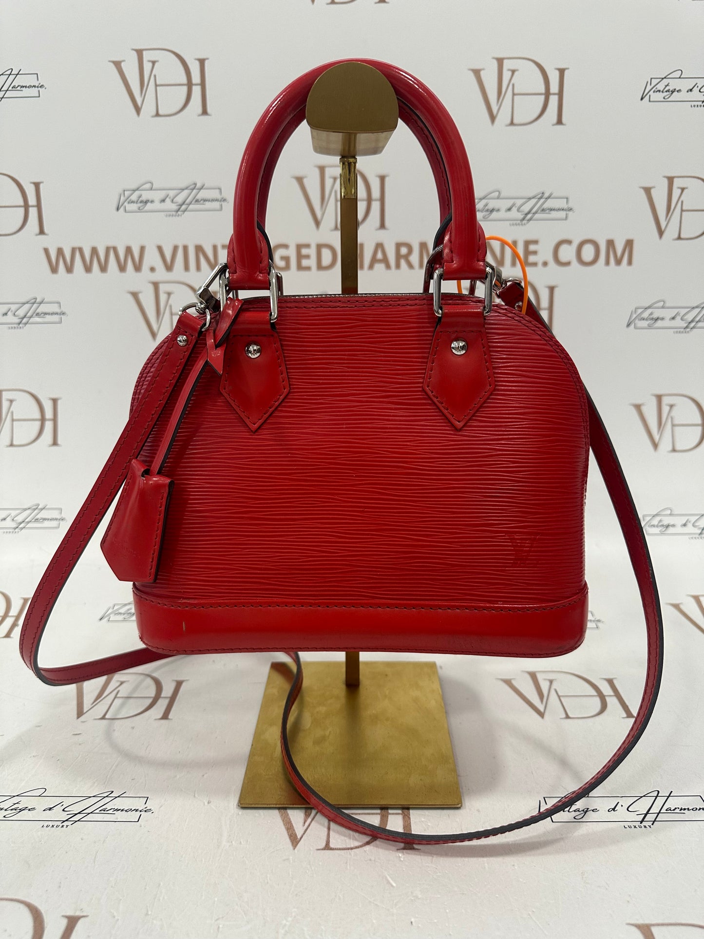 200817 - Louis Vuitton Alma BB