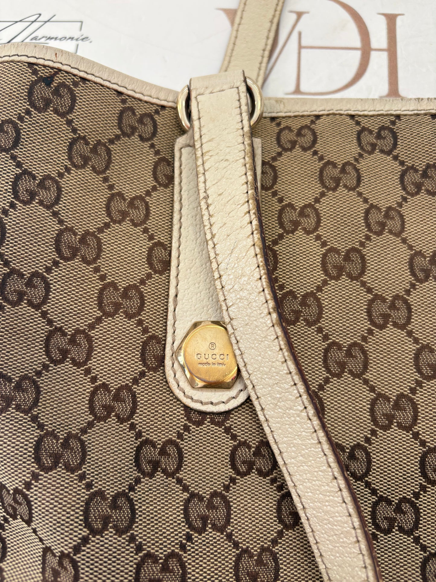 018185 - Gucci Tote Vertical