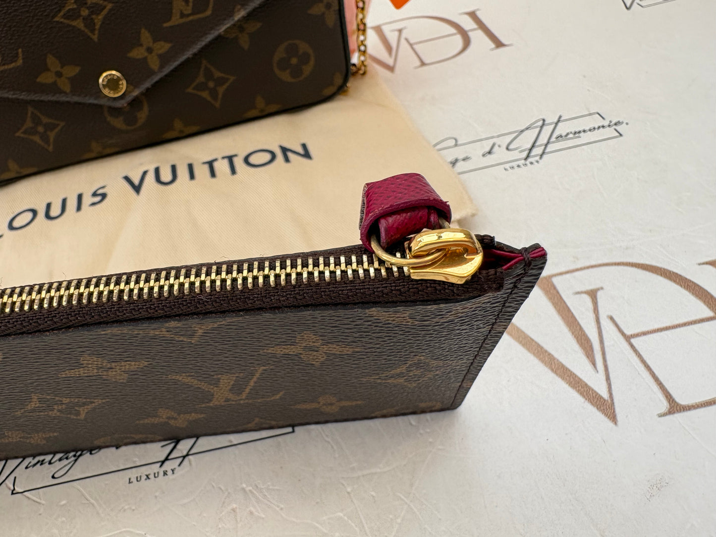 382888 - Louis Vuitton Pochette Felicie