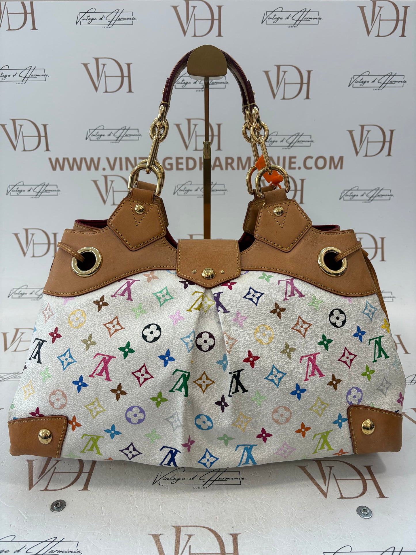 018571 - Louis Vuitton Multicolor Ursula