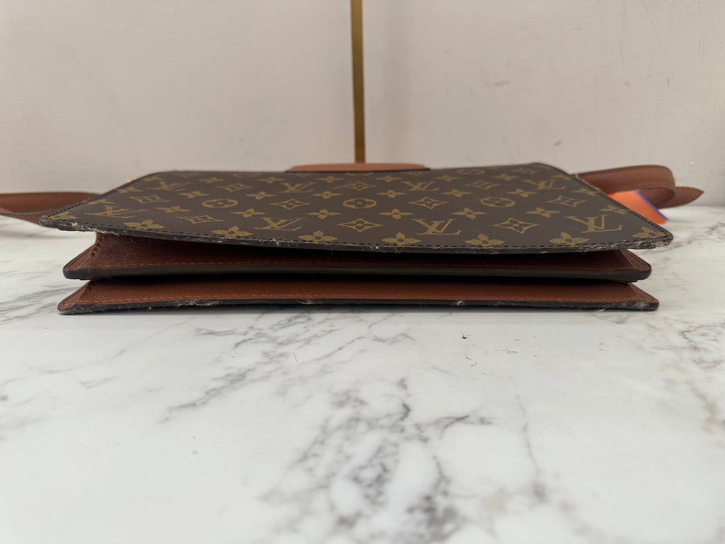 Louis Vuitton Courcelles