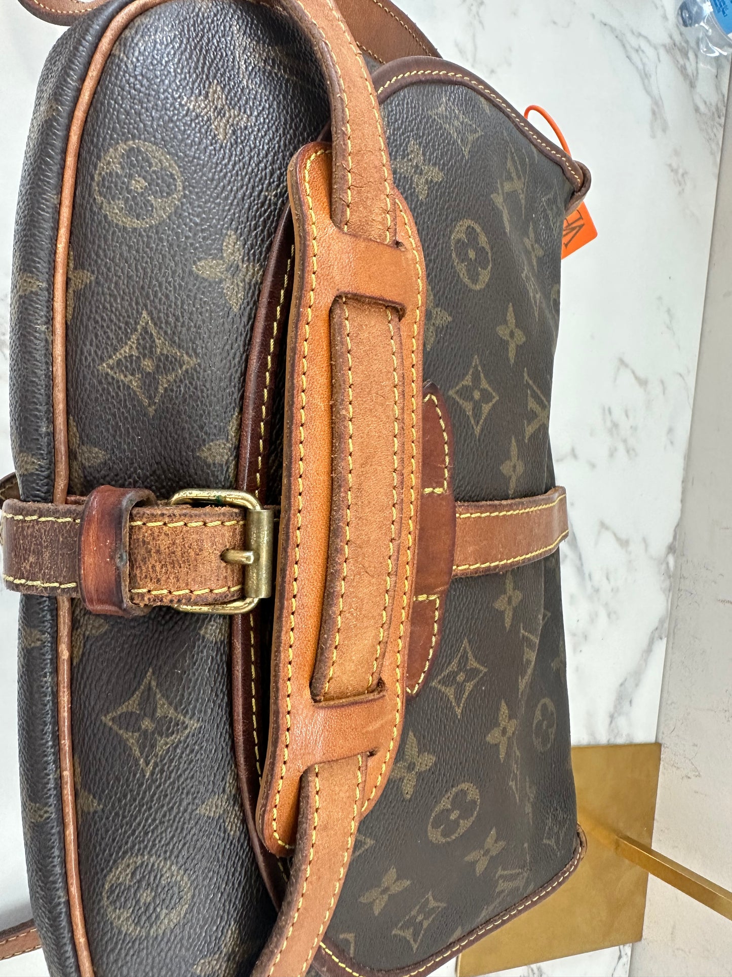 Louis Vuitton Saumur 30