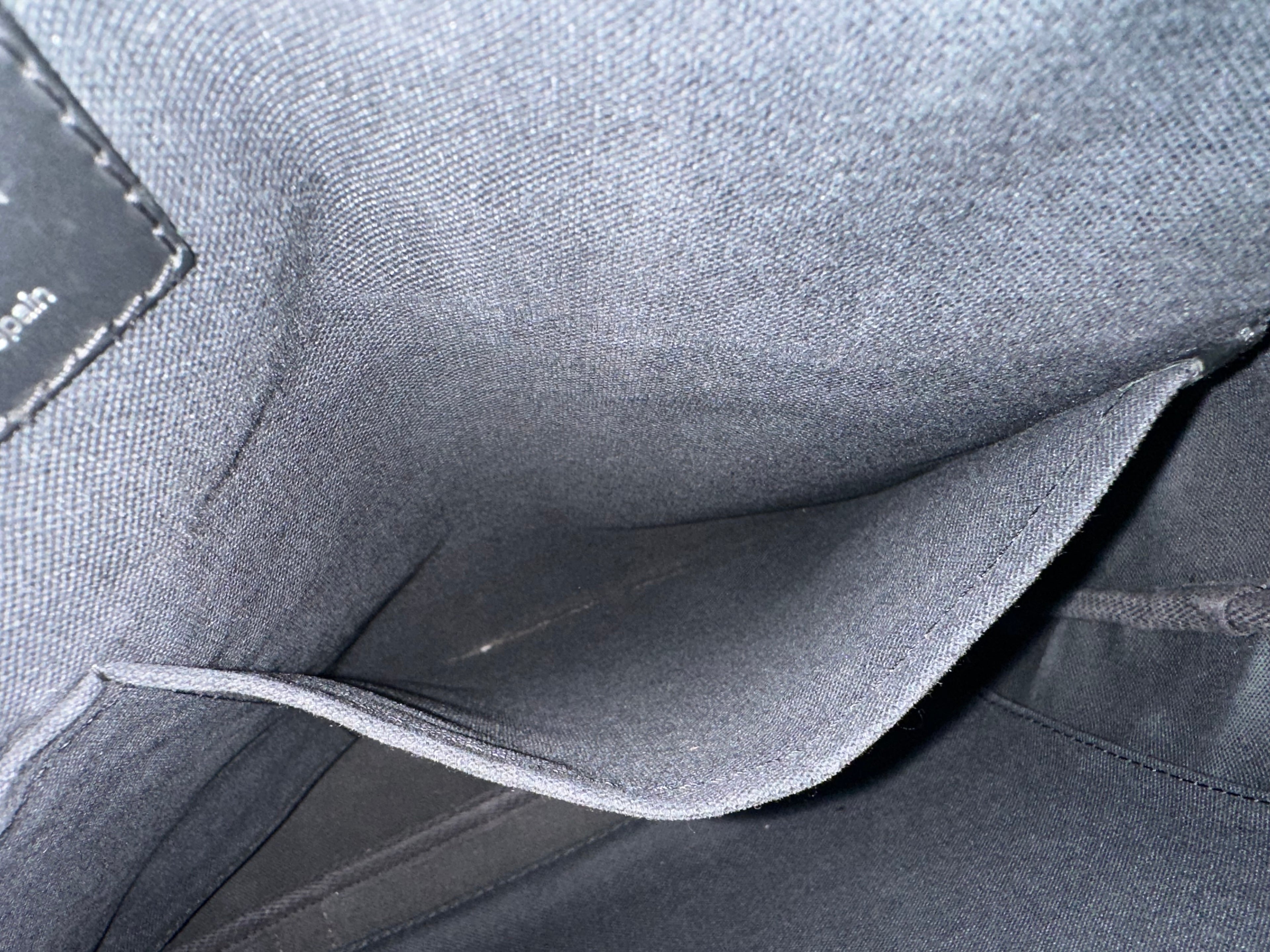 Louis Vuitton Mick MM Graphite