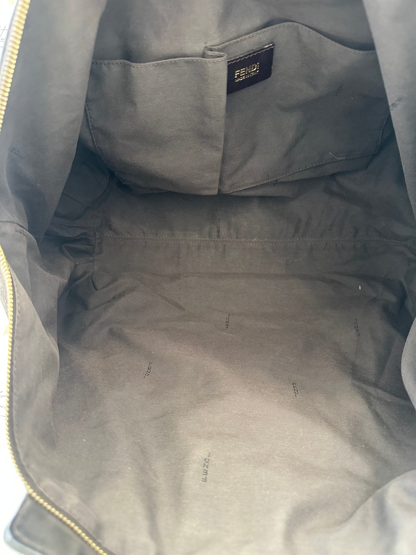 382599 - Fendi Tote