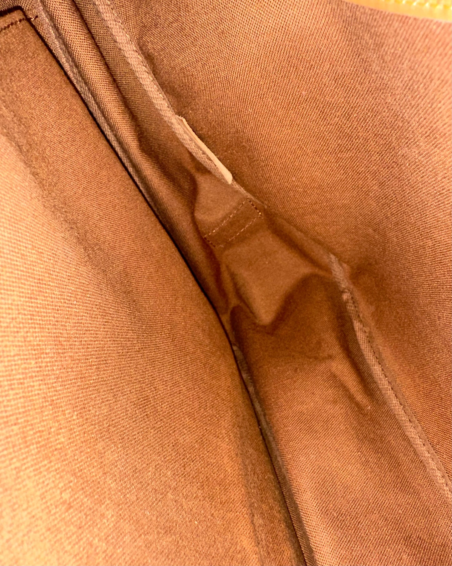 Louis Vuitton Saumur 35