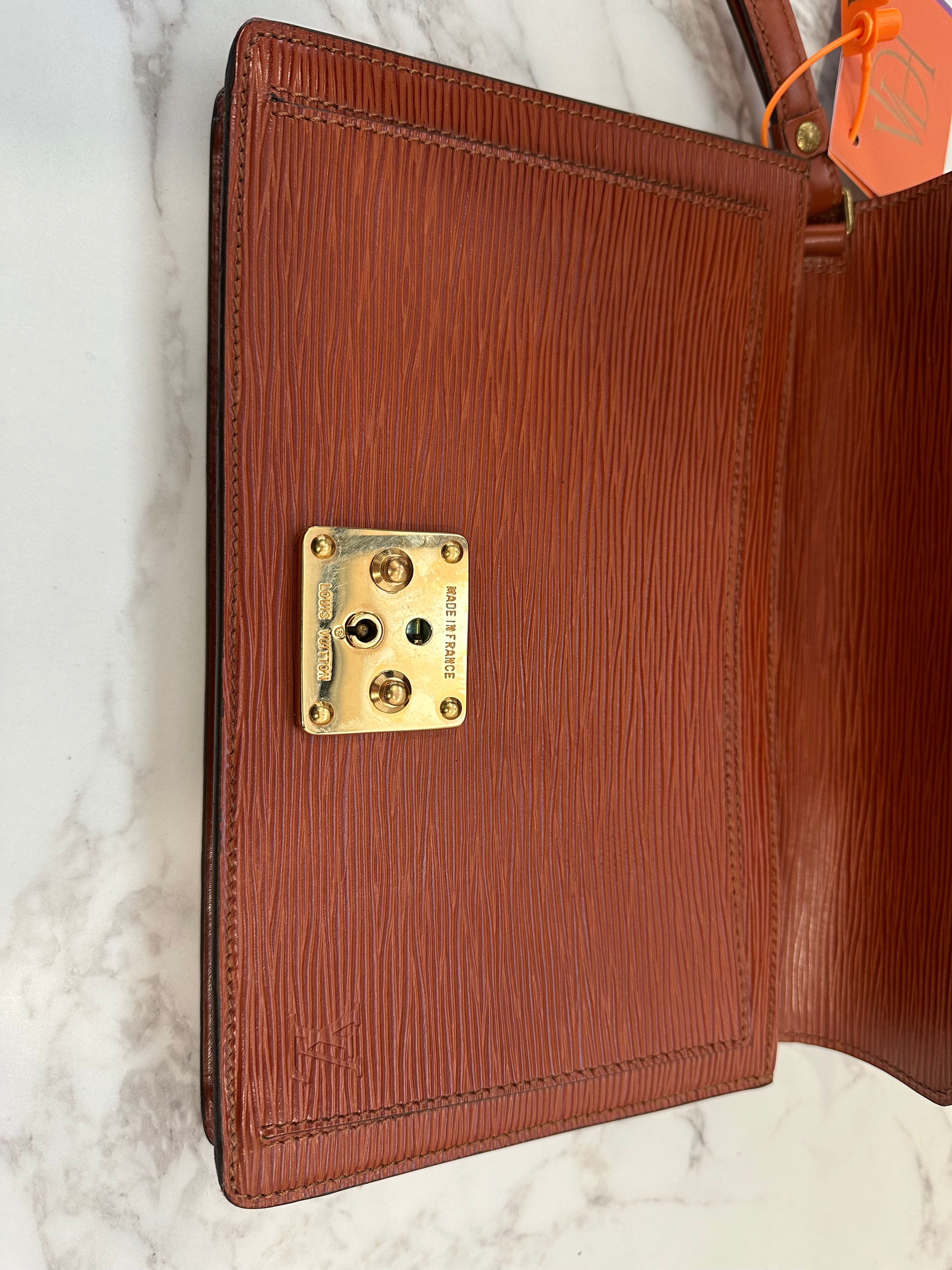 Louis Vuitton Brown Epi Pochette Sellier Dragonne