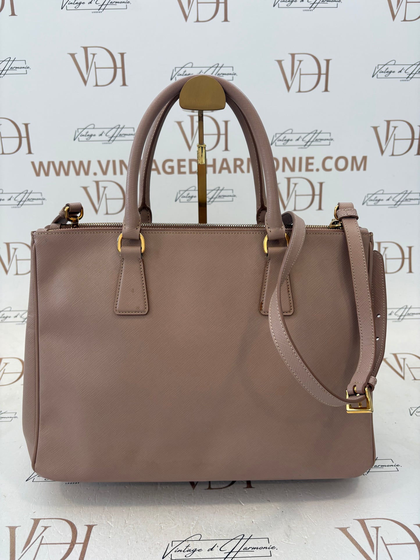 201403 - Prada Galleria