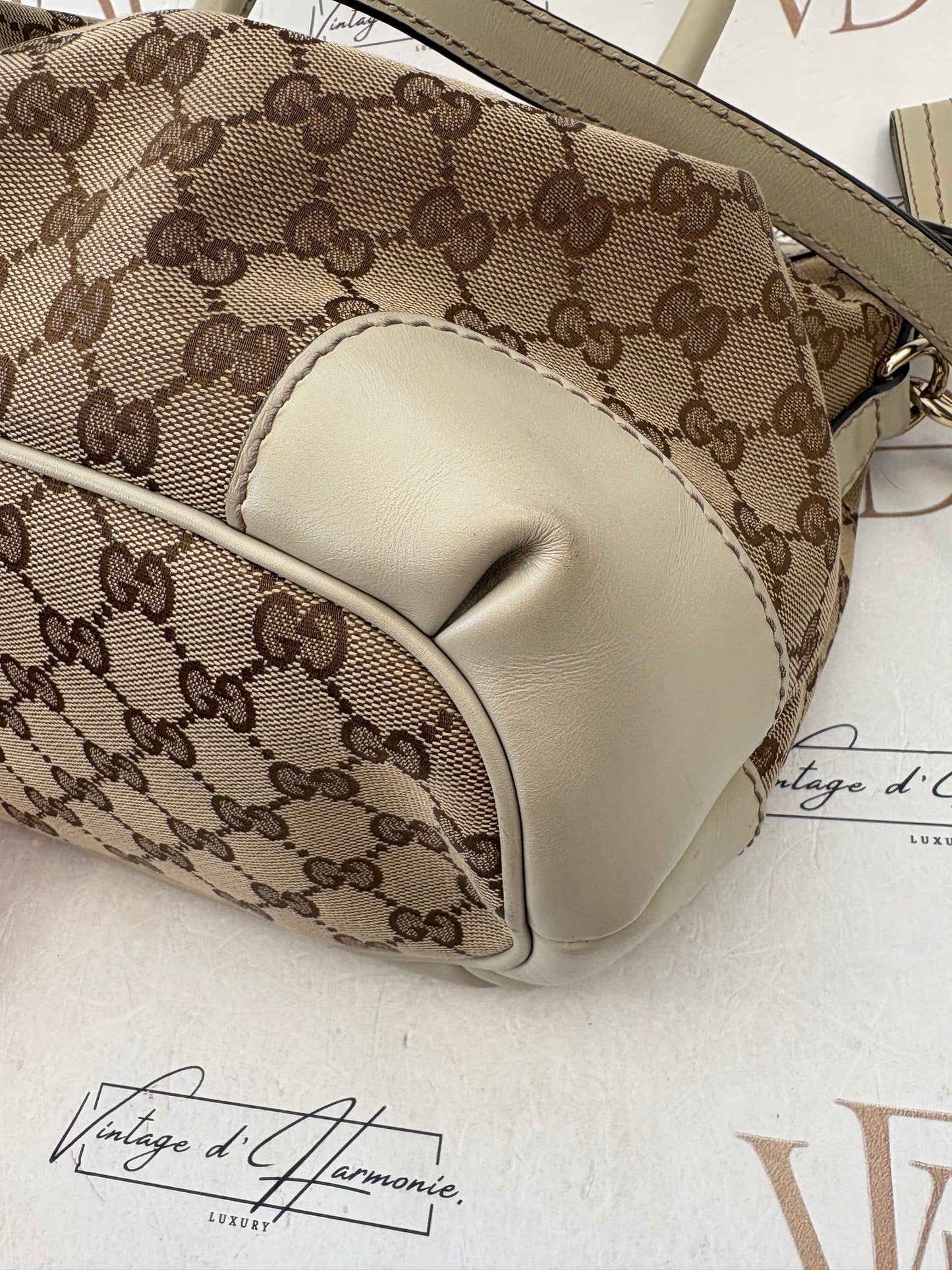 383129 - Gucci Sukey