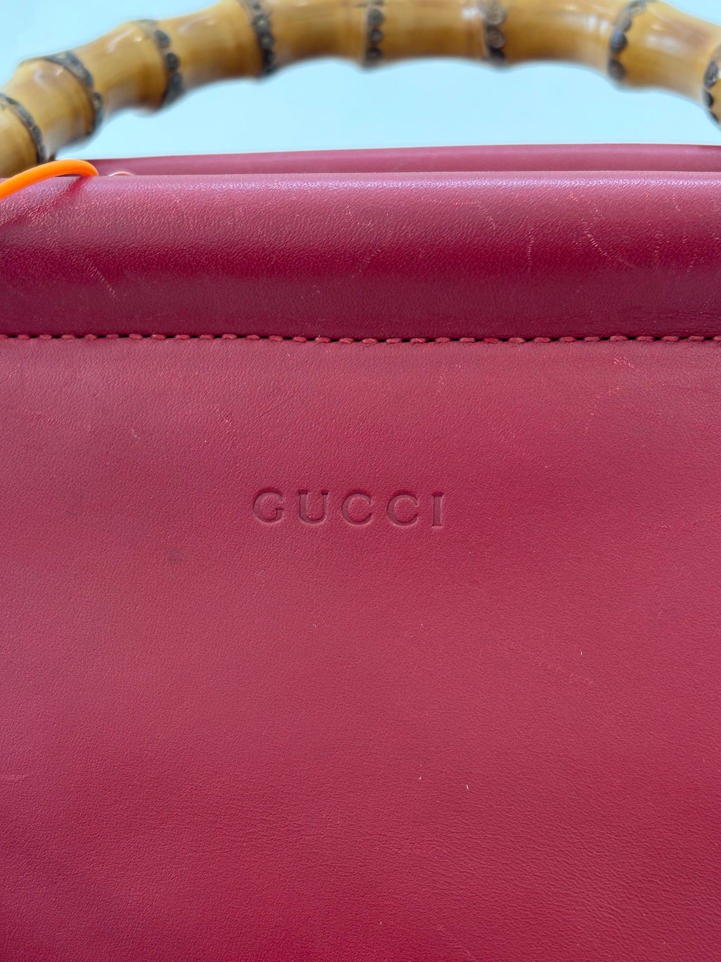 383908 - Gucci Nymphaea