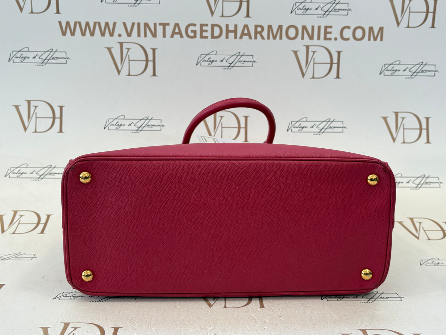 201023 - Prada Galleria Pink