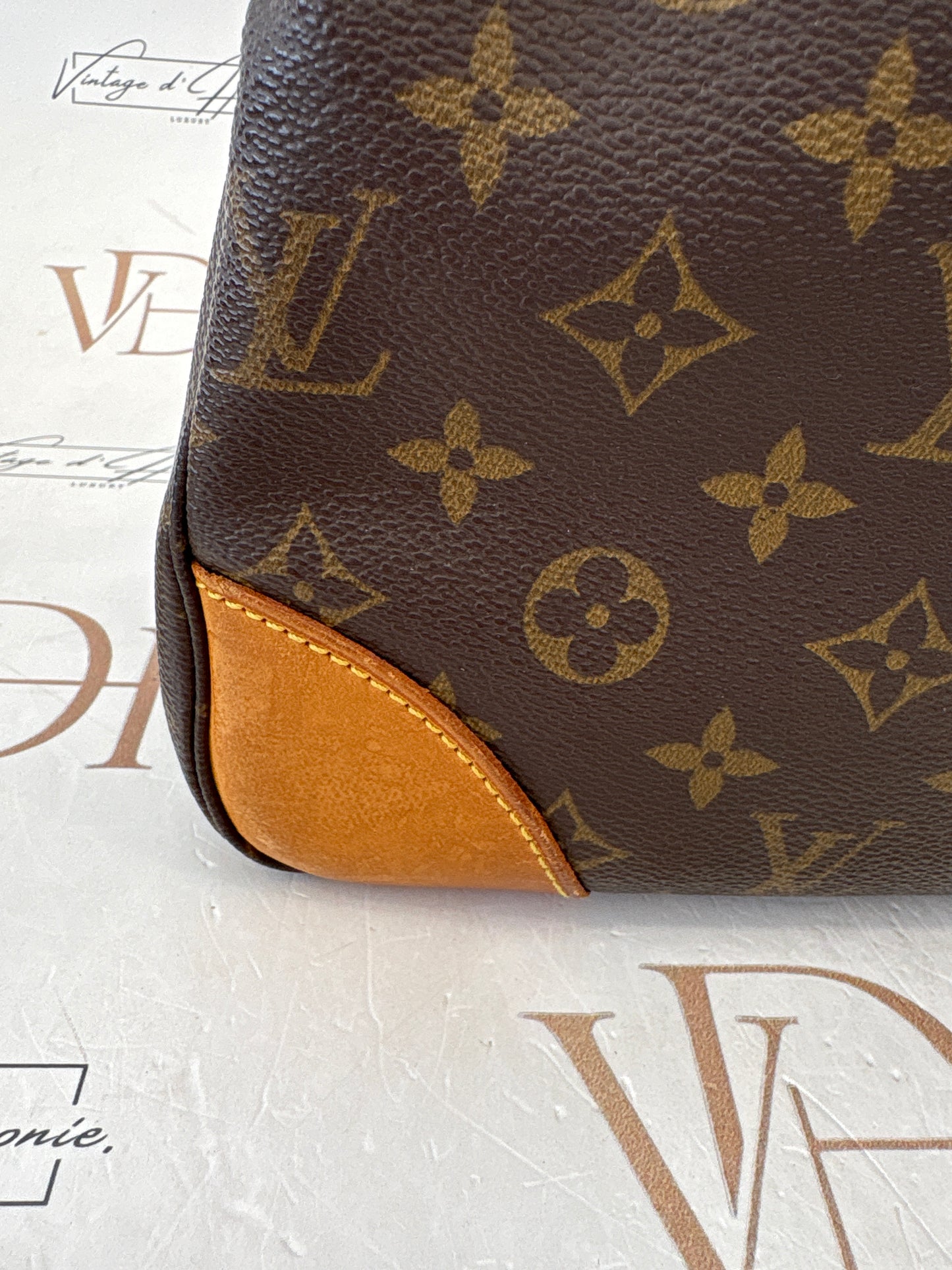 018797 - Louis Vuitton Boulogne
