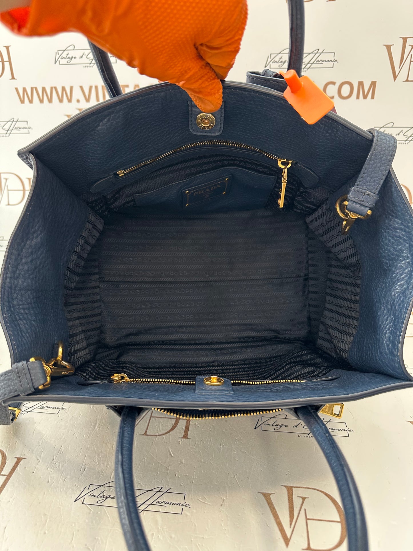 383518 - Prada Blue