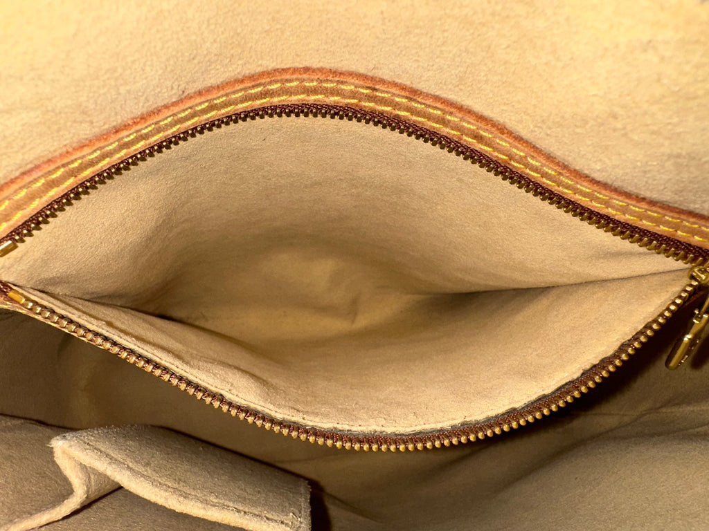 Louis Vuitton Looping GM