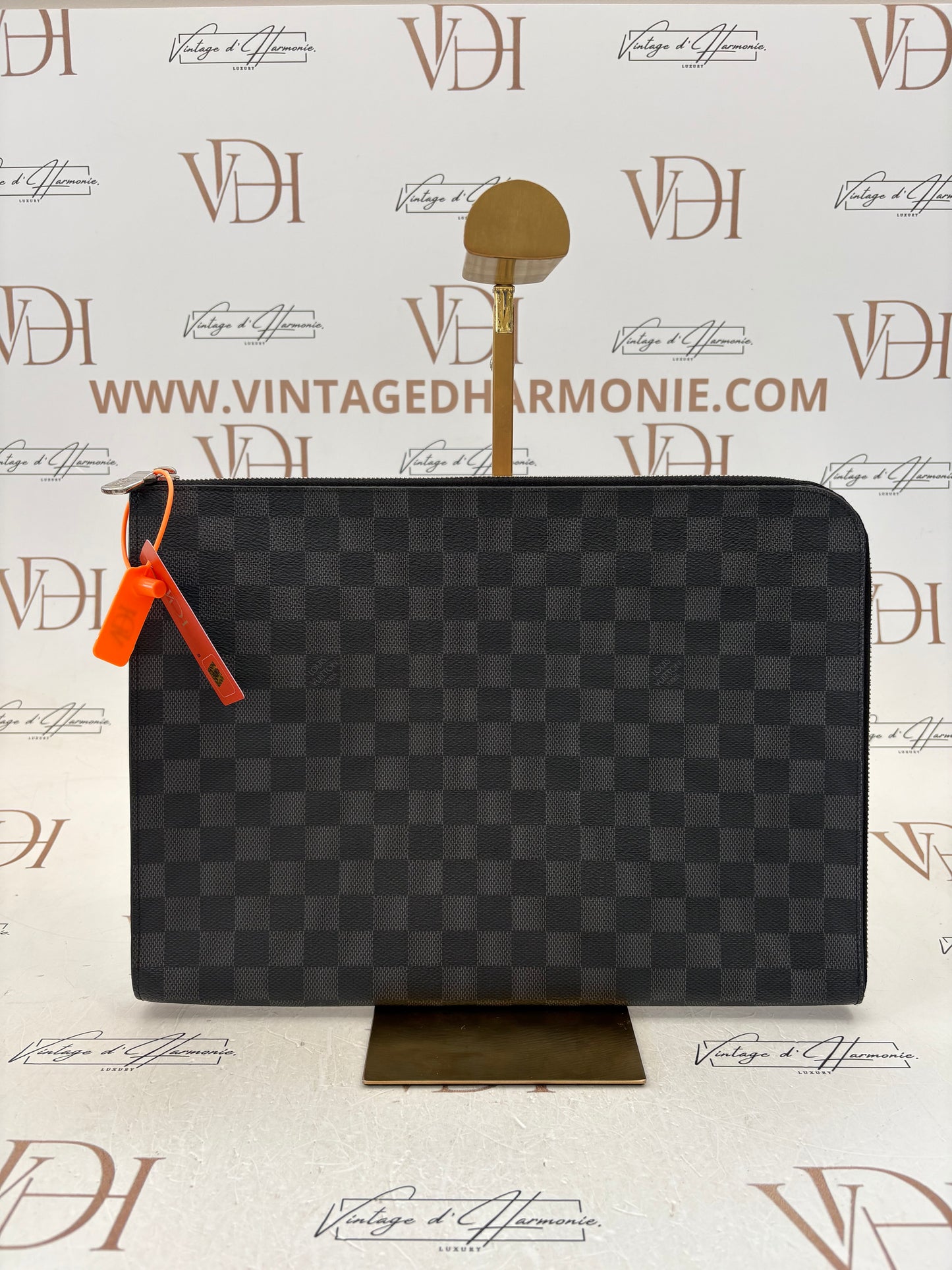 383995 - Louis Vuitton Pochette Jour