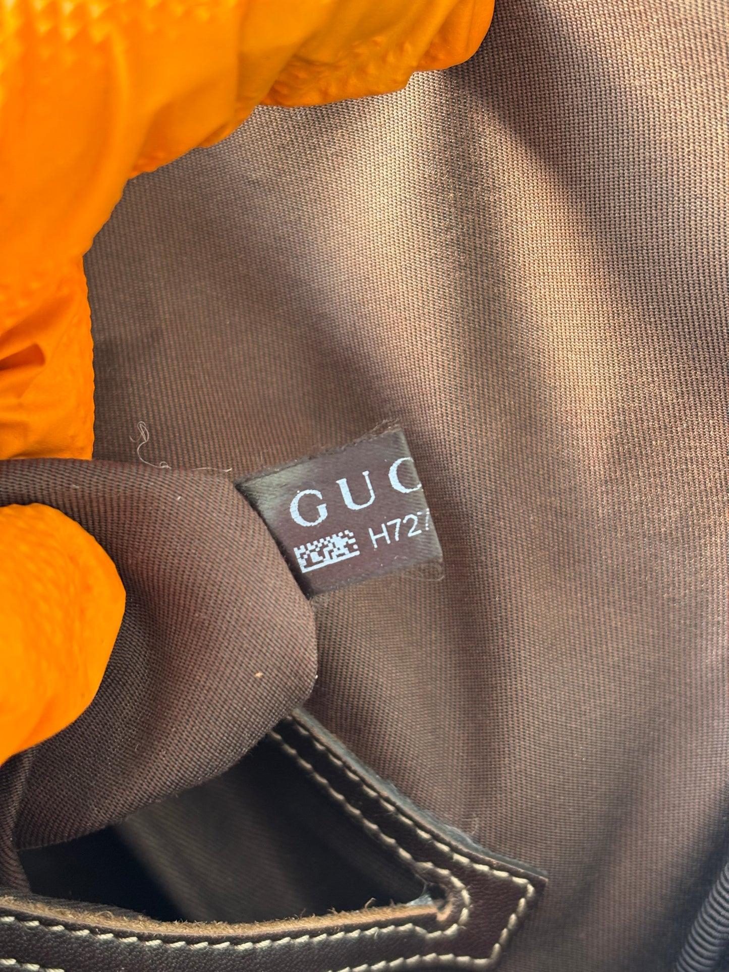 201641 - Gucci GG Supreme