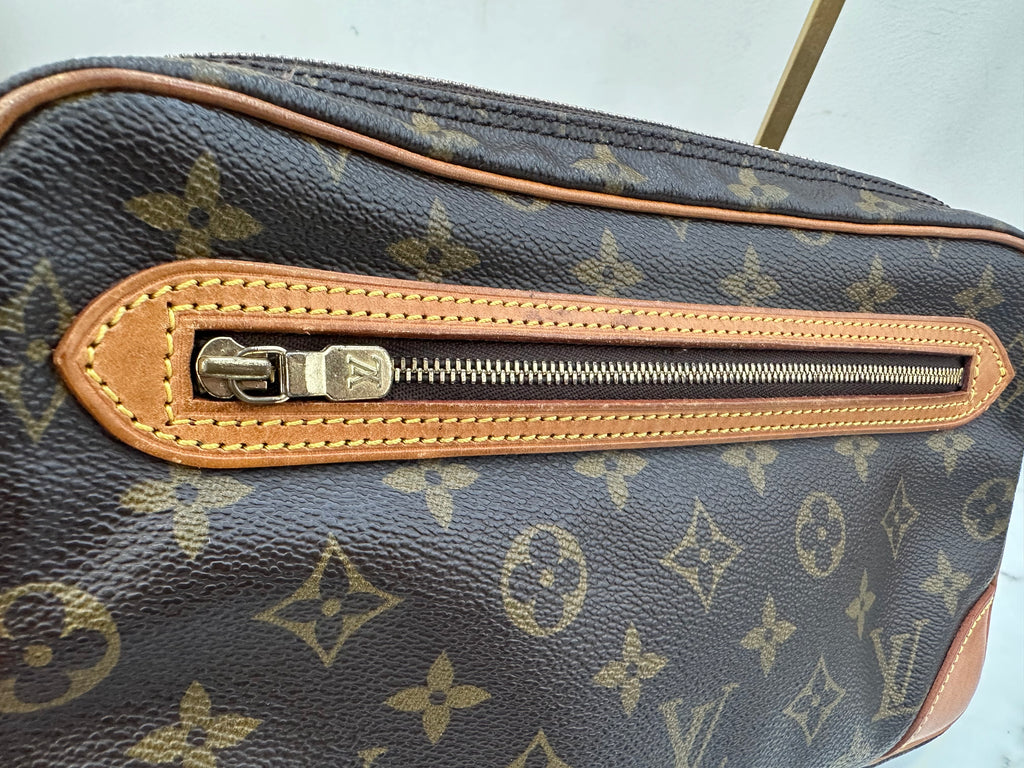 Louis Vuitton Dragonne GM