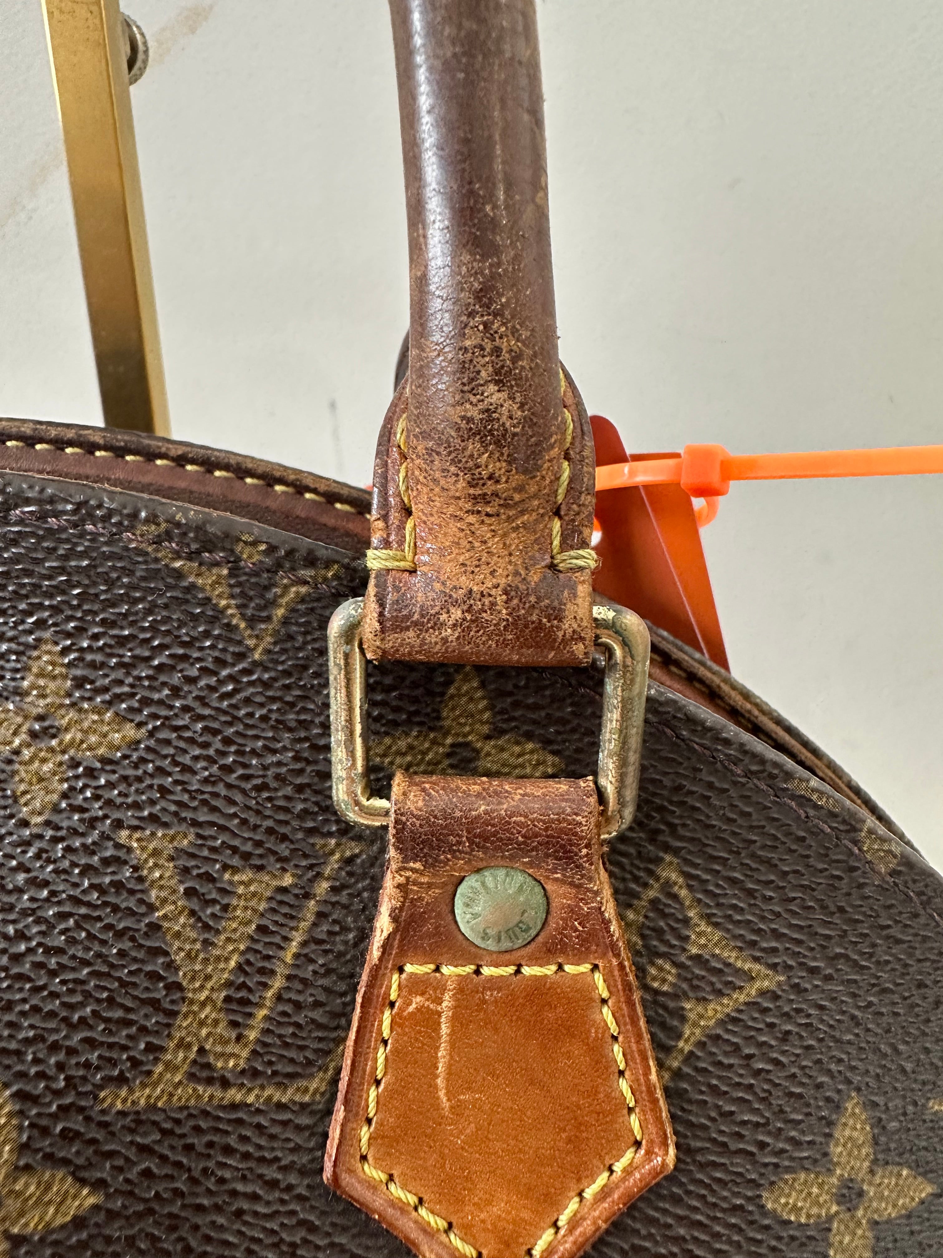 Louis Vuitton Ellipse PM