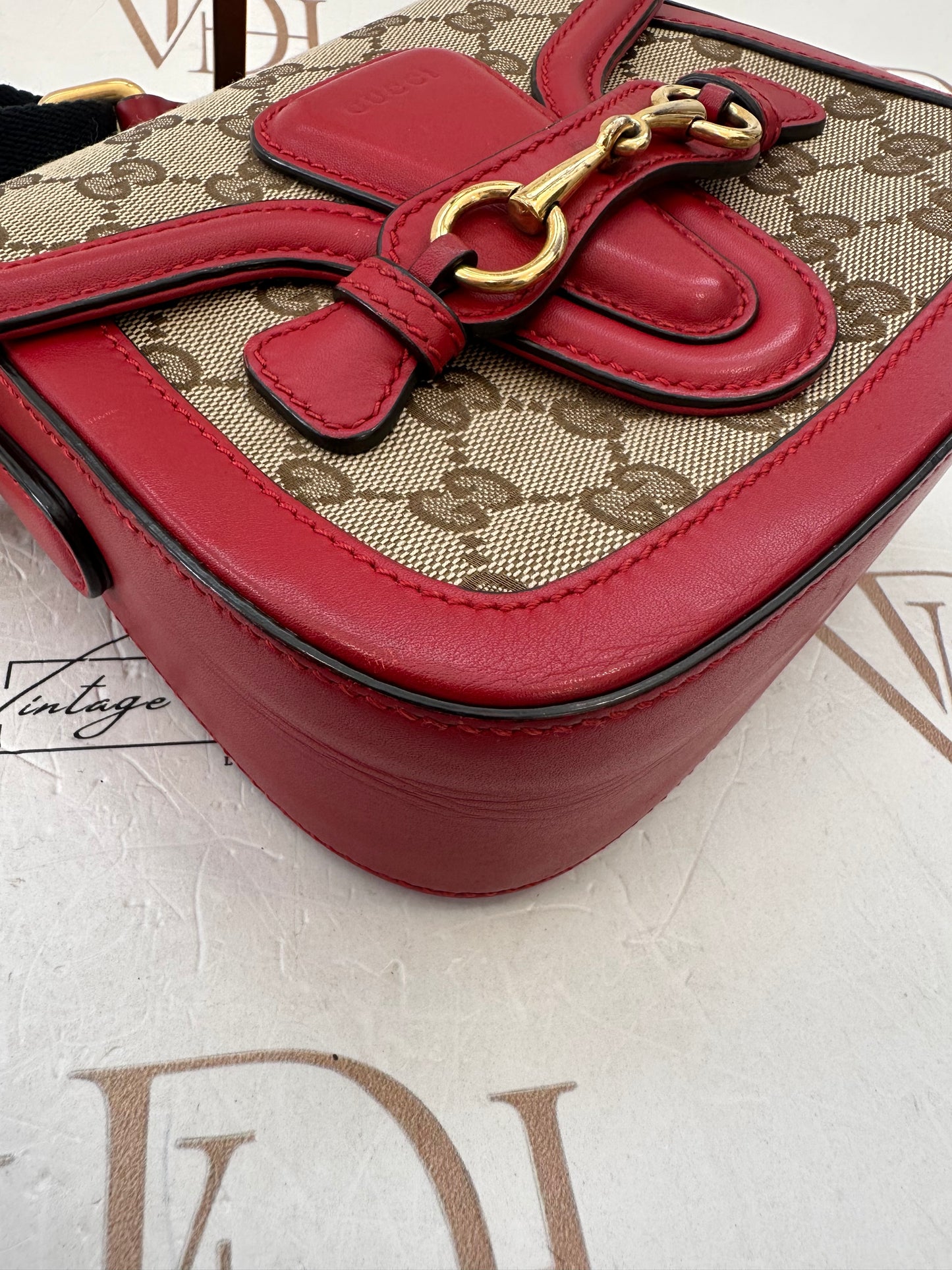 383132 - Gucci Lady Web