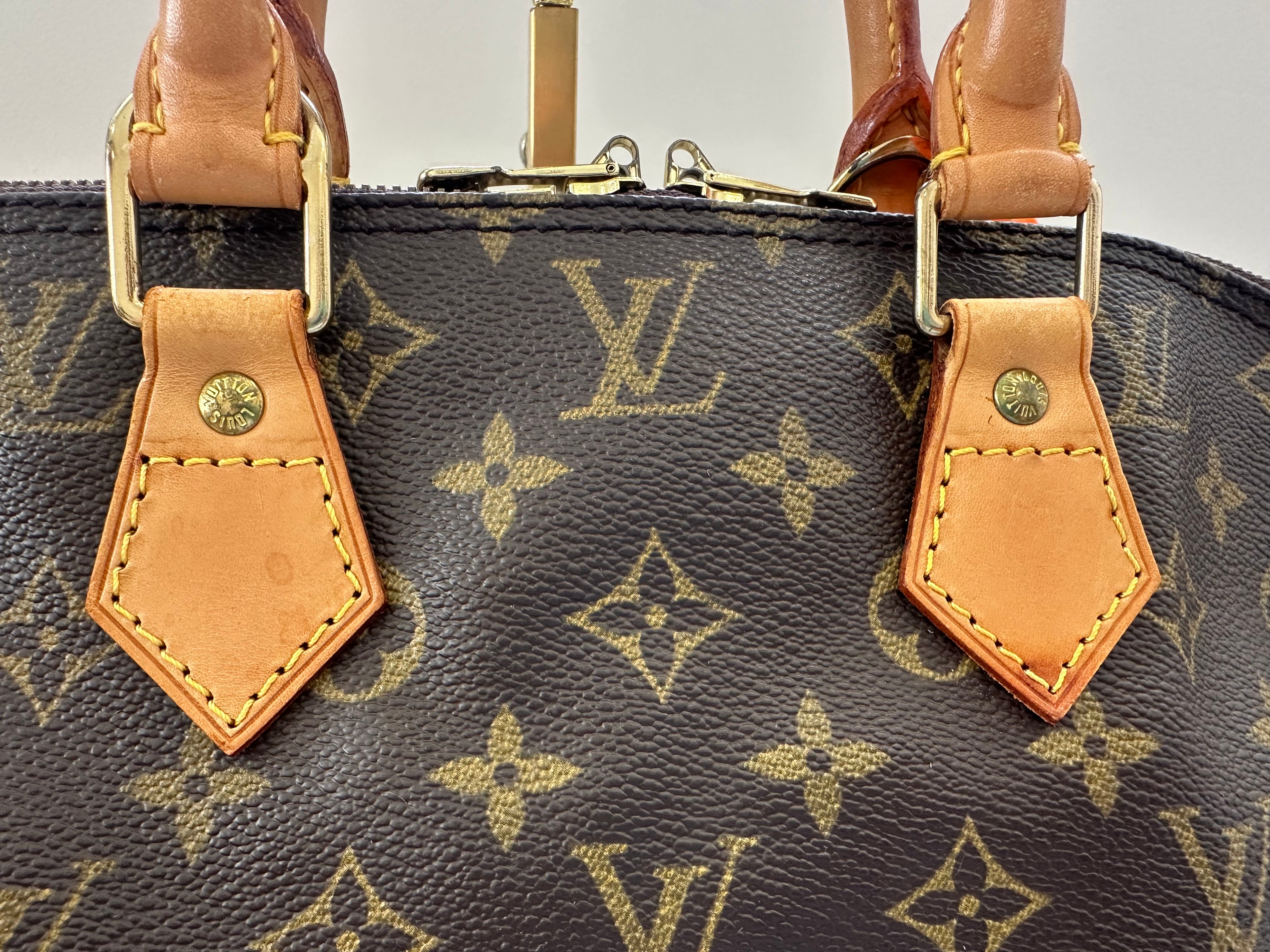 Louis Vuitton Alma