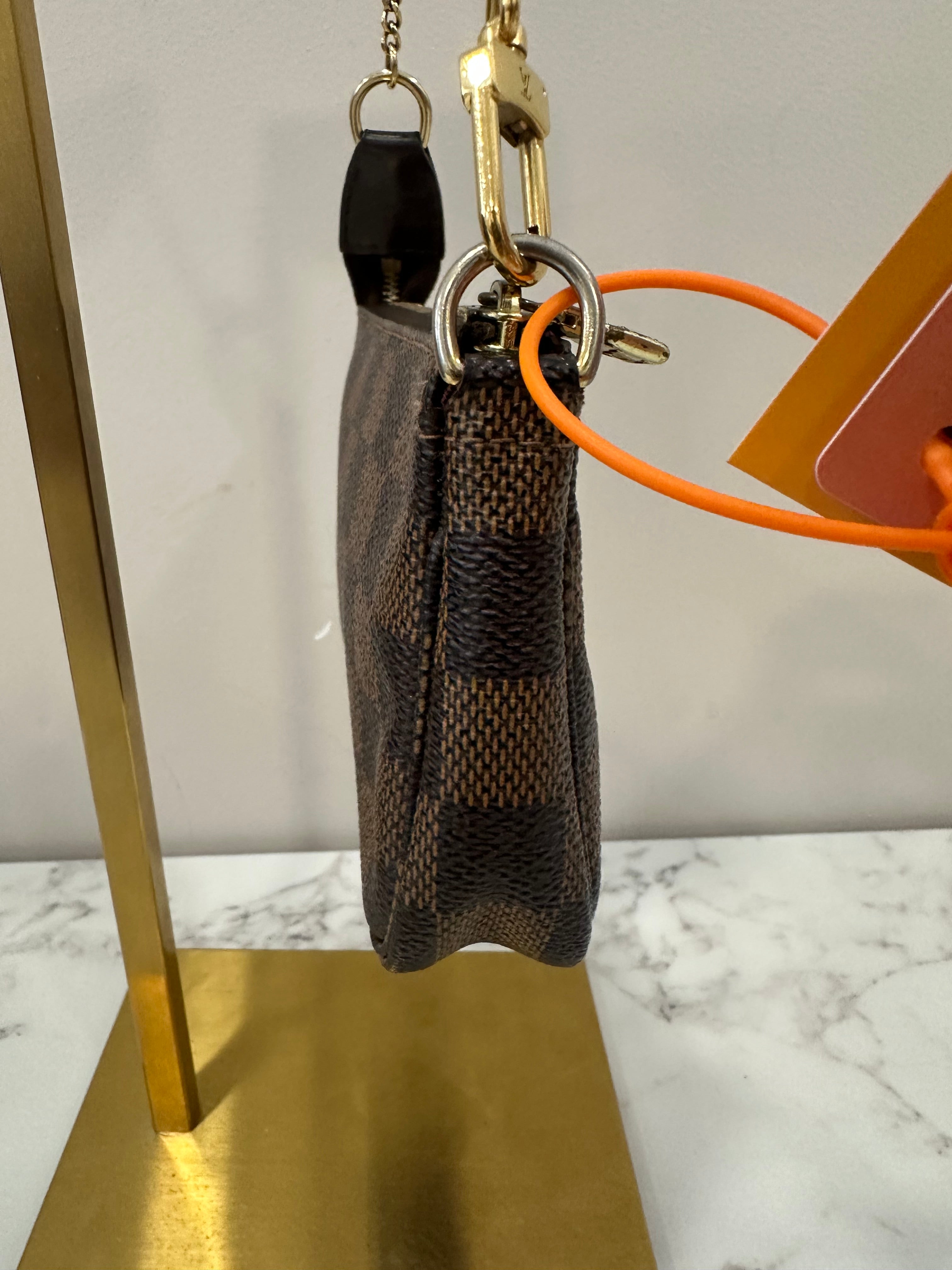 Louis Vuitton Mini Pochette Damier