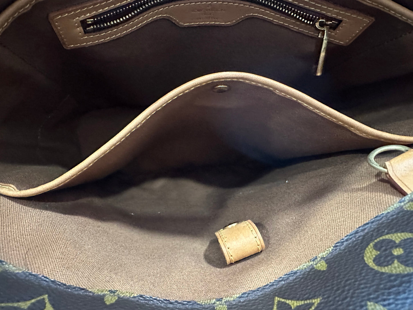 017844 - Louis Vuitton Vavin GM