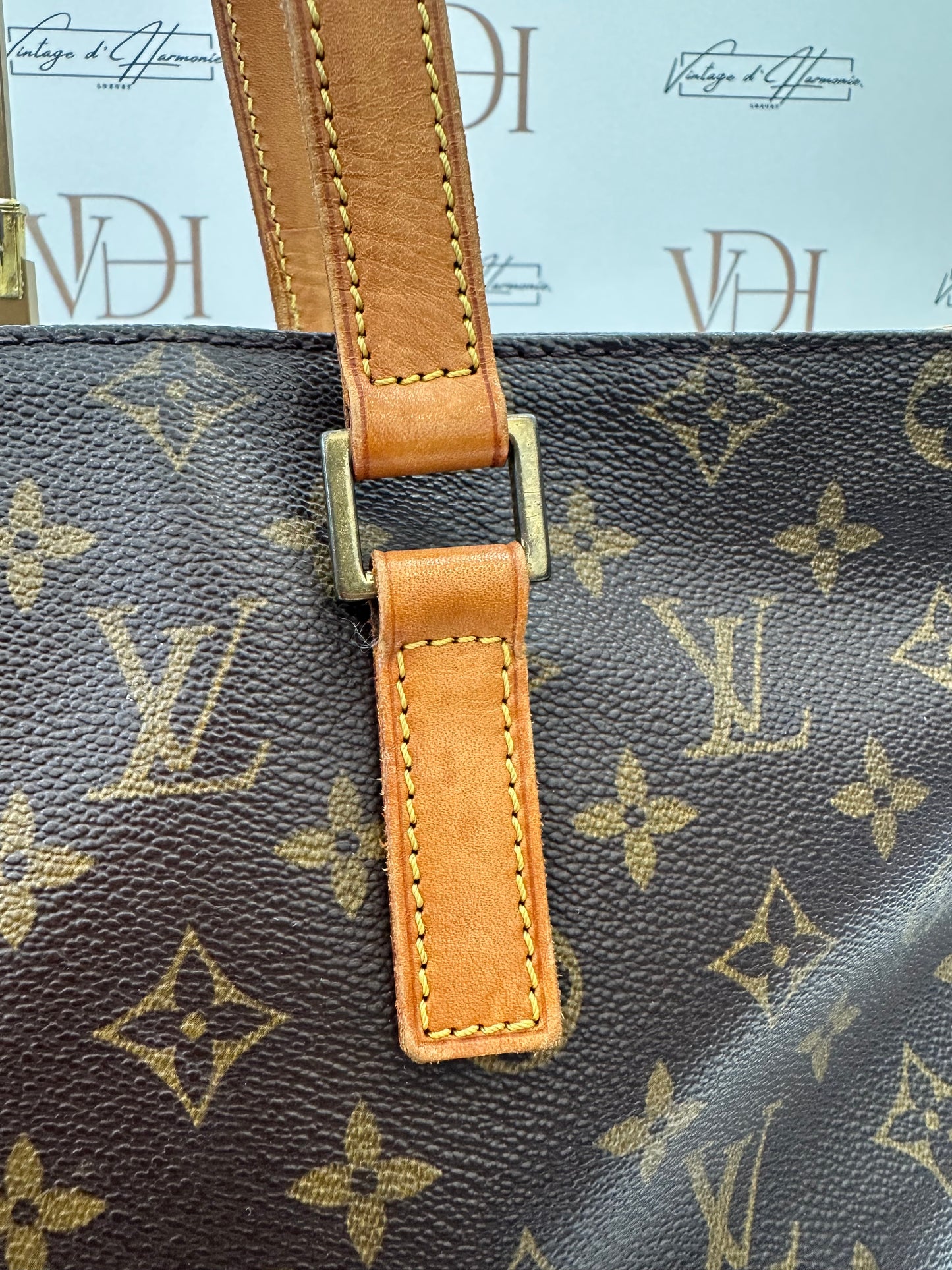 017875 - Louis Vuitton Cabas Mezzo