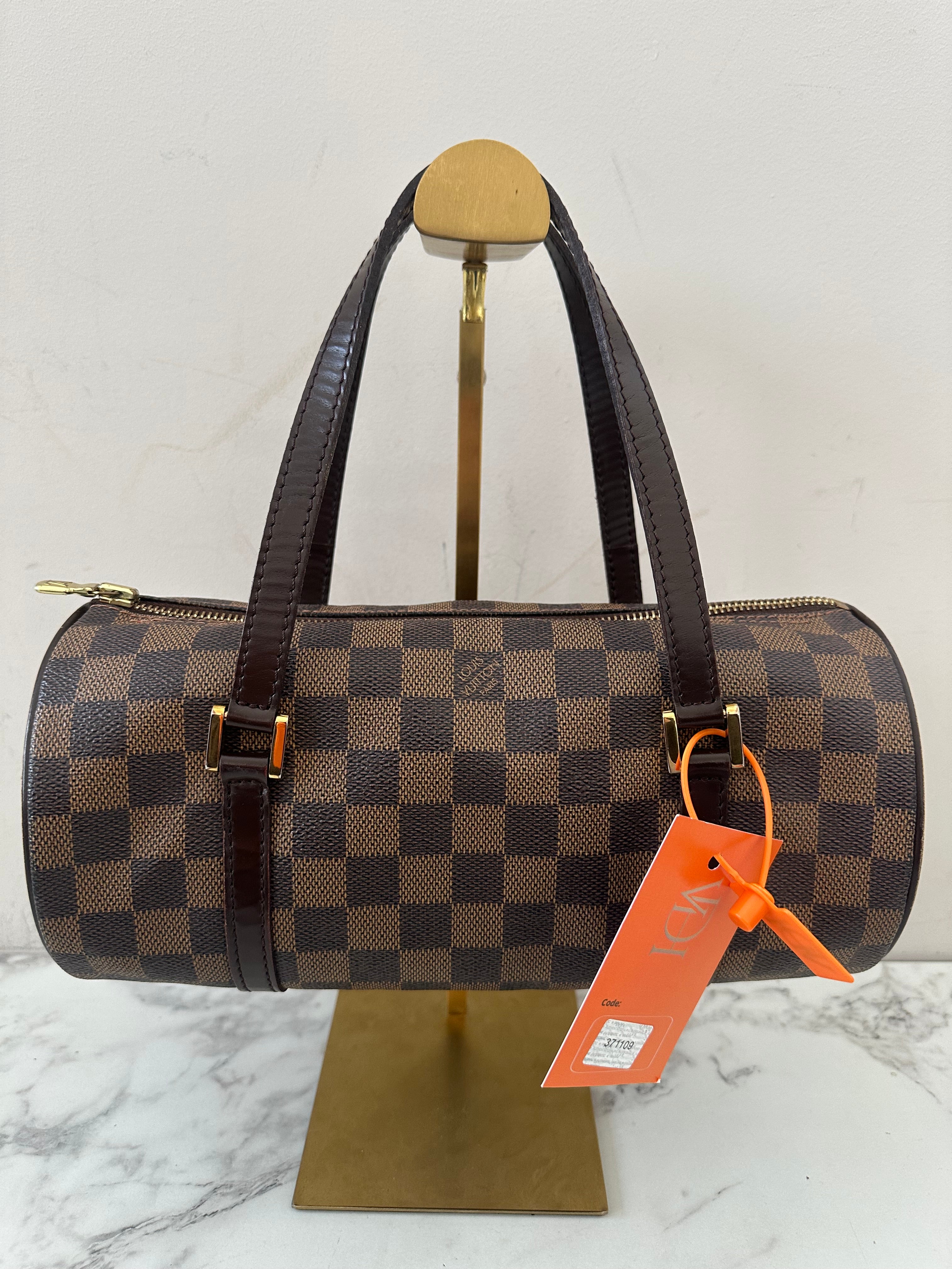 Louis Vuitton Papillon 26
