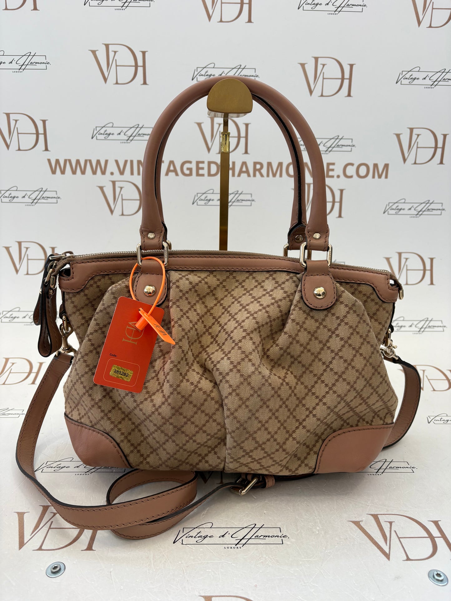 383282 - Gucci Sukey