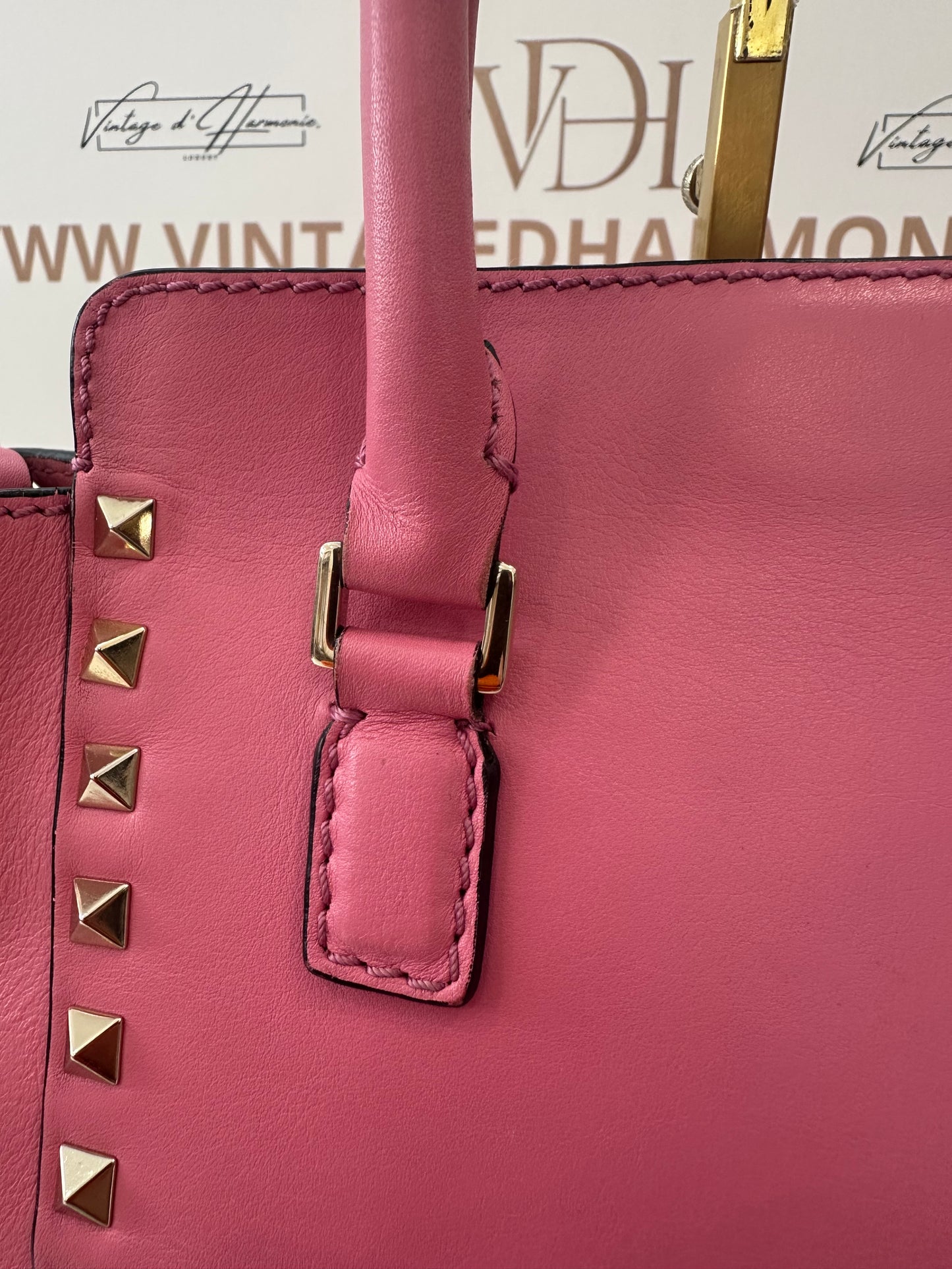 382501 - Valentino Rockstud