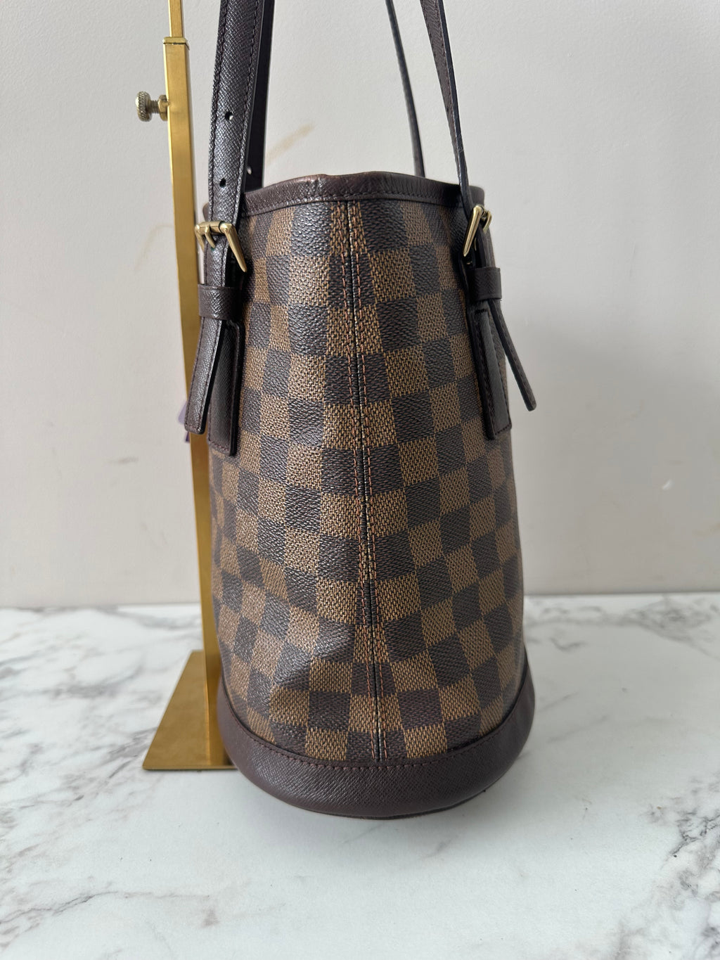 Louis Vuitton Marais