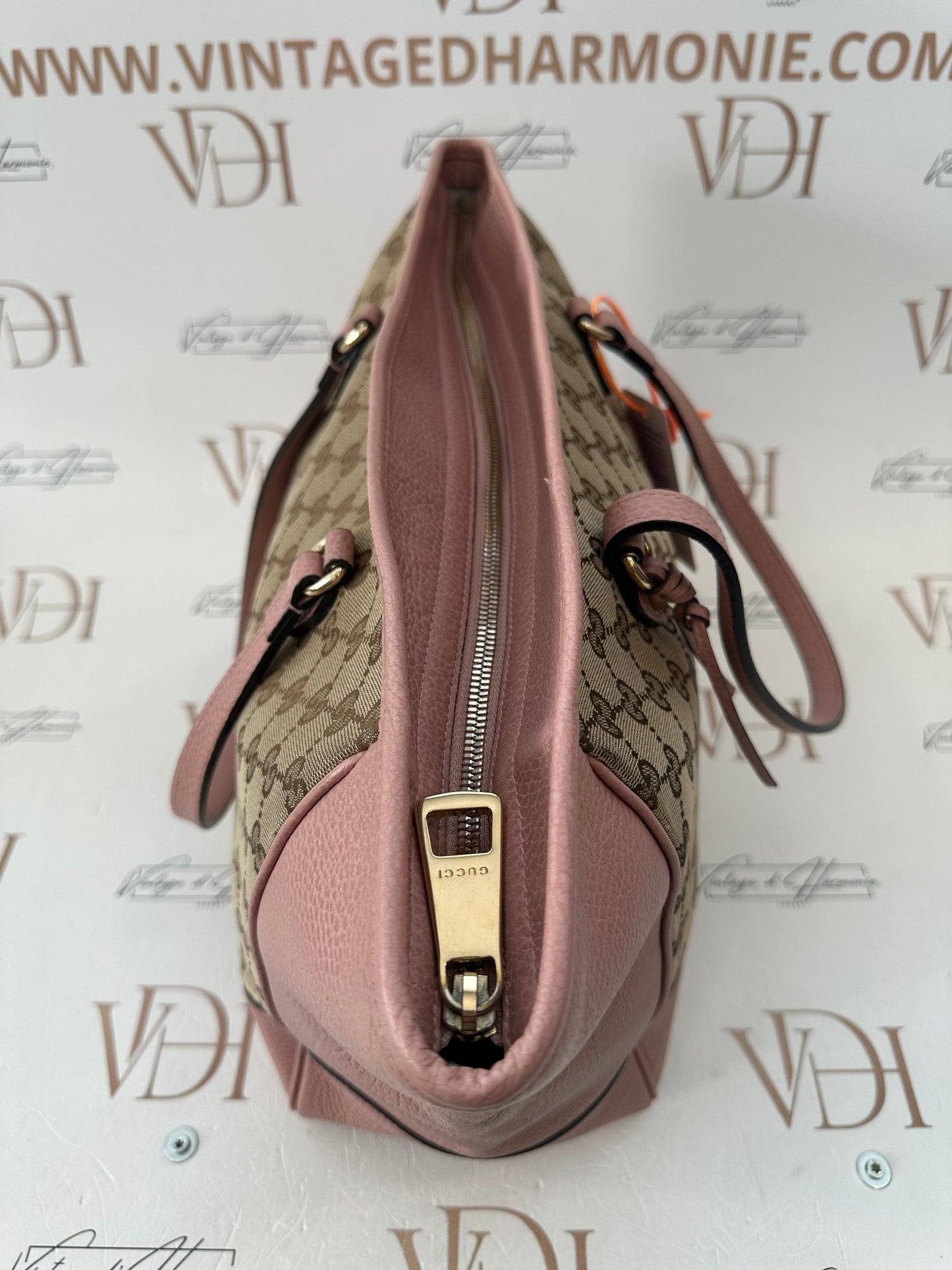 382878 - Gucci Bree