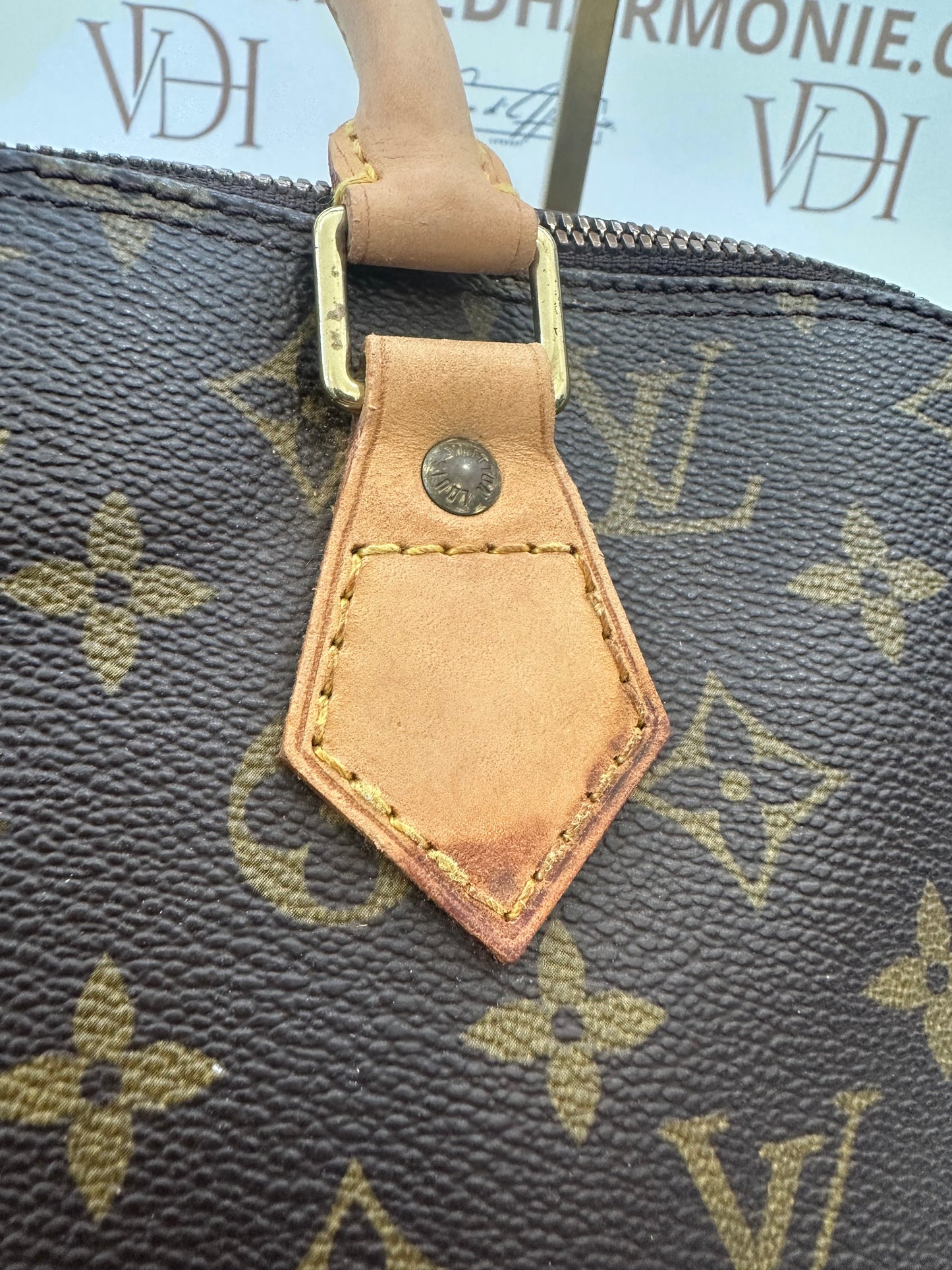 017815 - Louis Vuitton Alma
