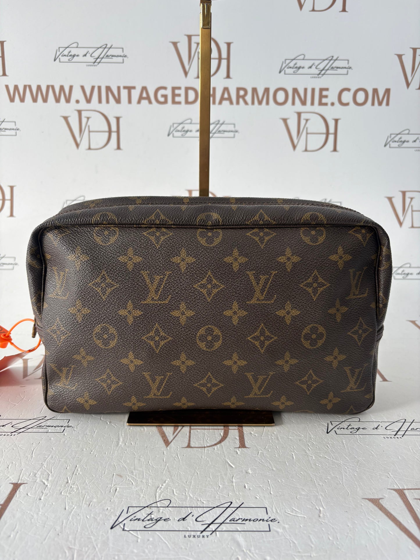 018724 - Louis Vuitton Trousse Toilette 28