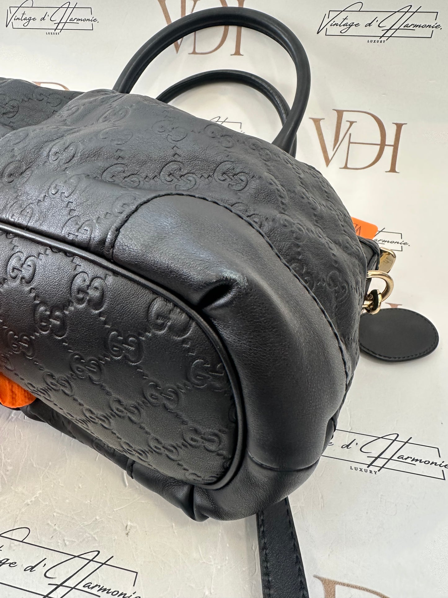 382556 - Gucci Sukey