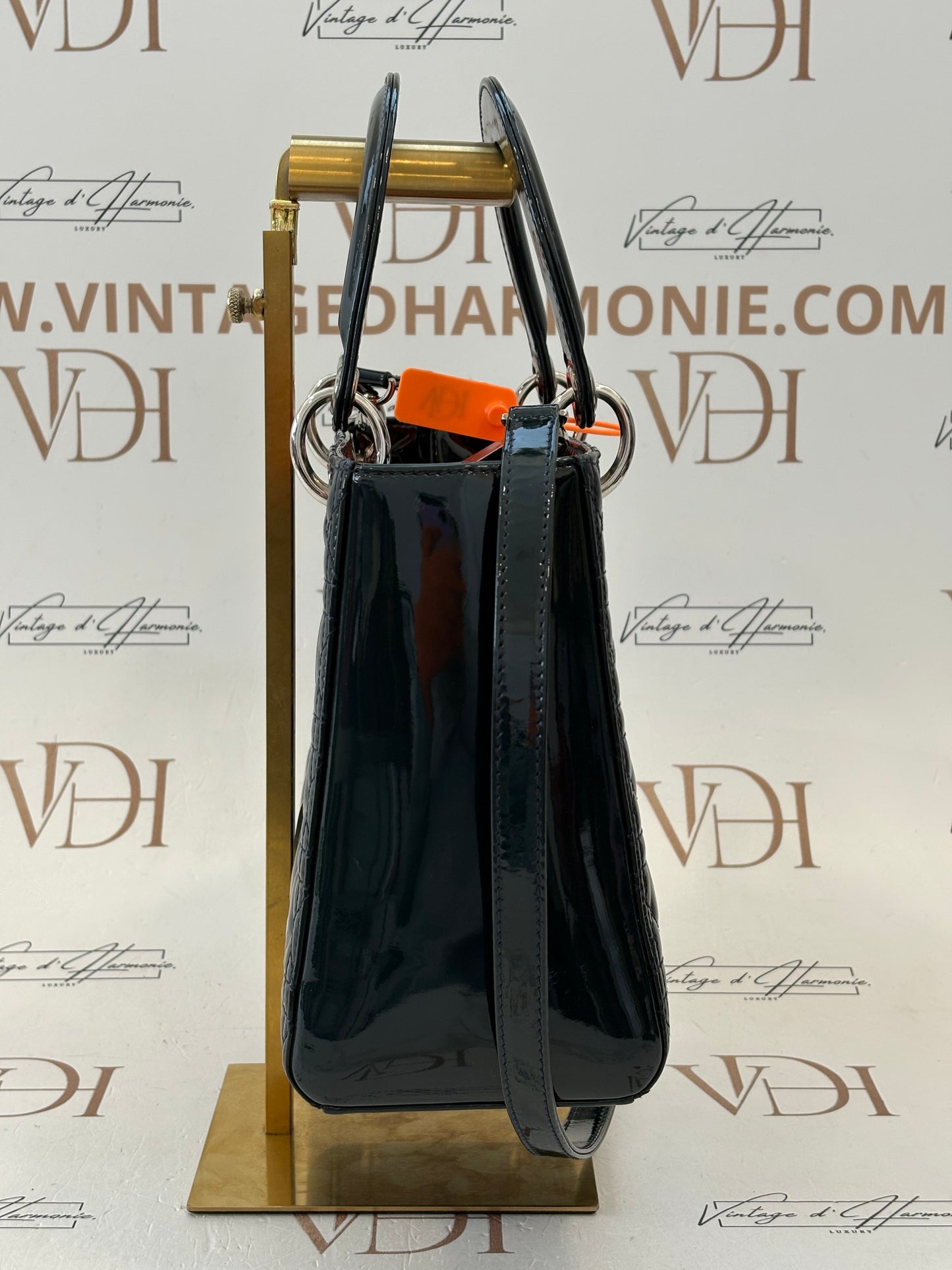 383668 - Dior Lady