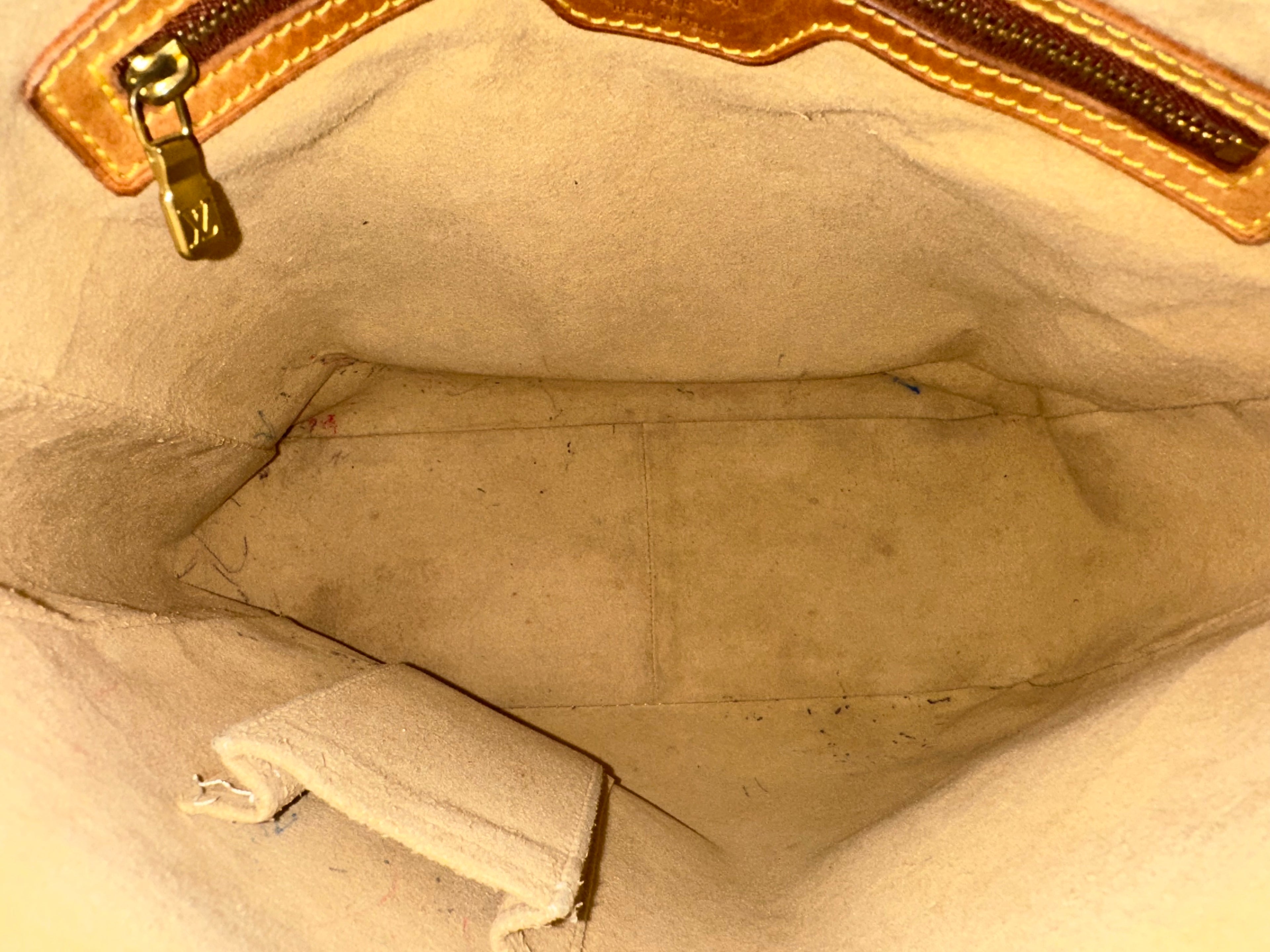 Louis Vuitton Looping GM