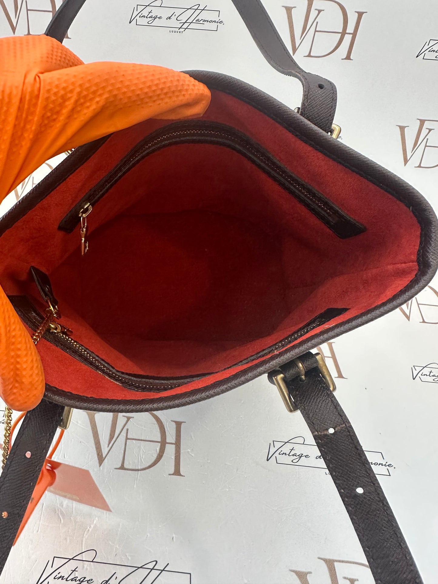 017775 - Louis Vuitton Marais