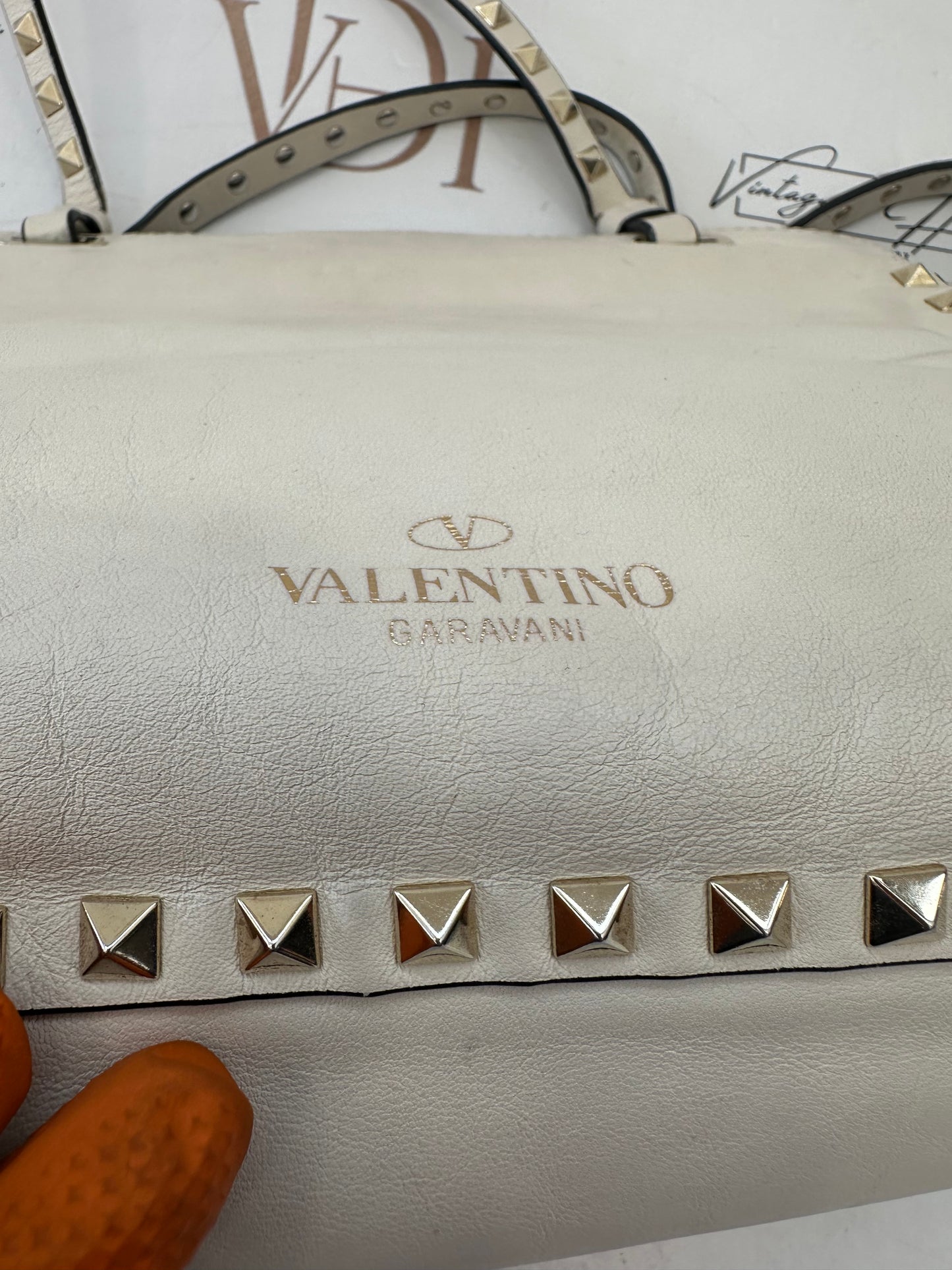 382939 - Valentino Rockstud