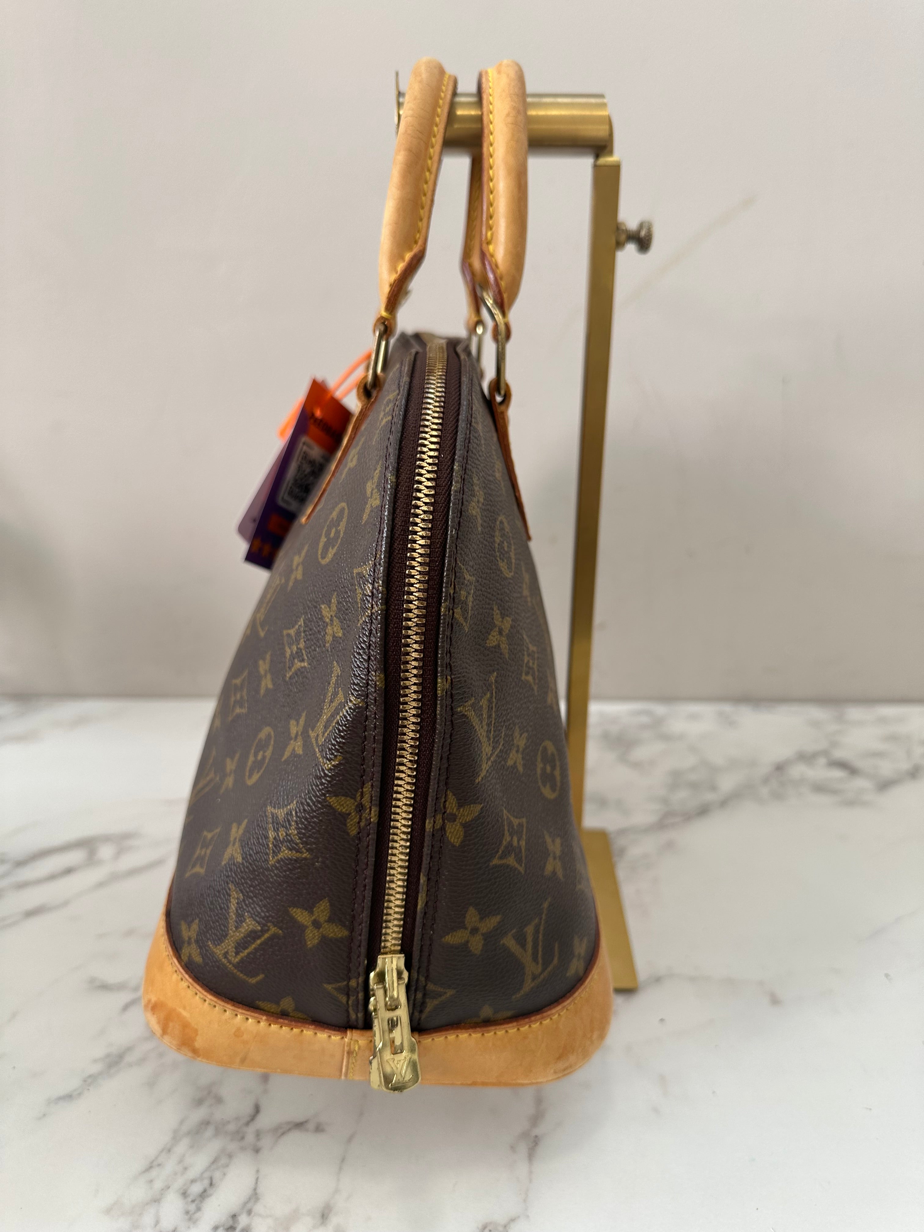 Louis Vuitton Alma