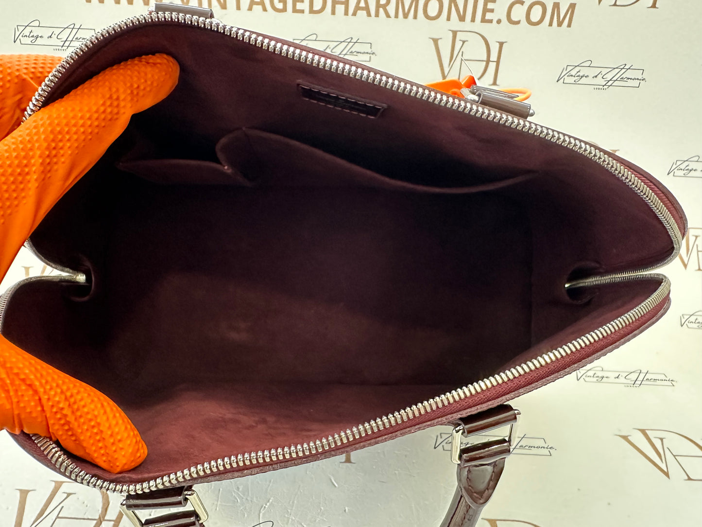 382864 - Louis Vuitton Alma GM
